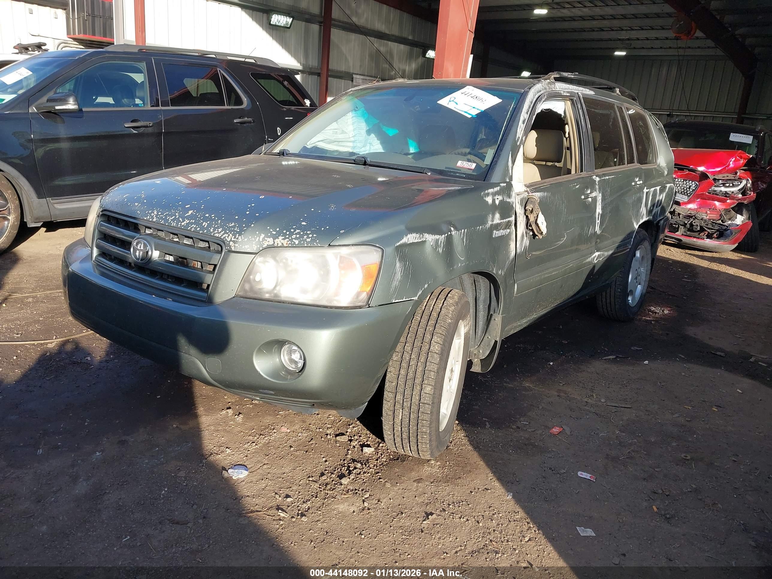 TOYOTA HIGHLANDER image 2