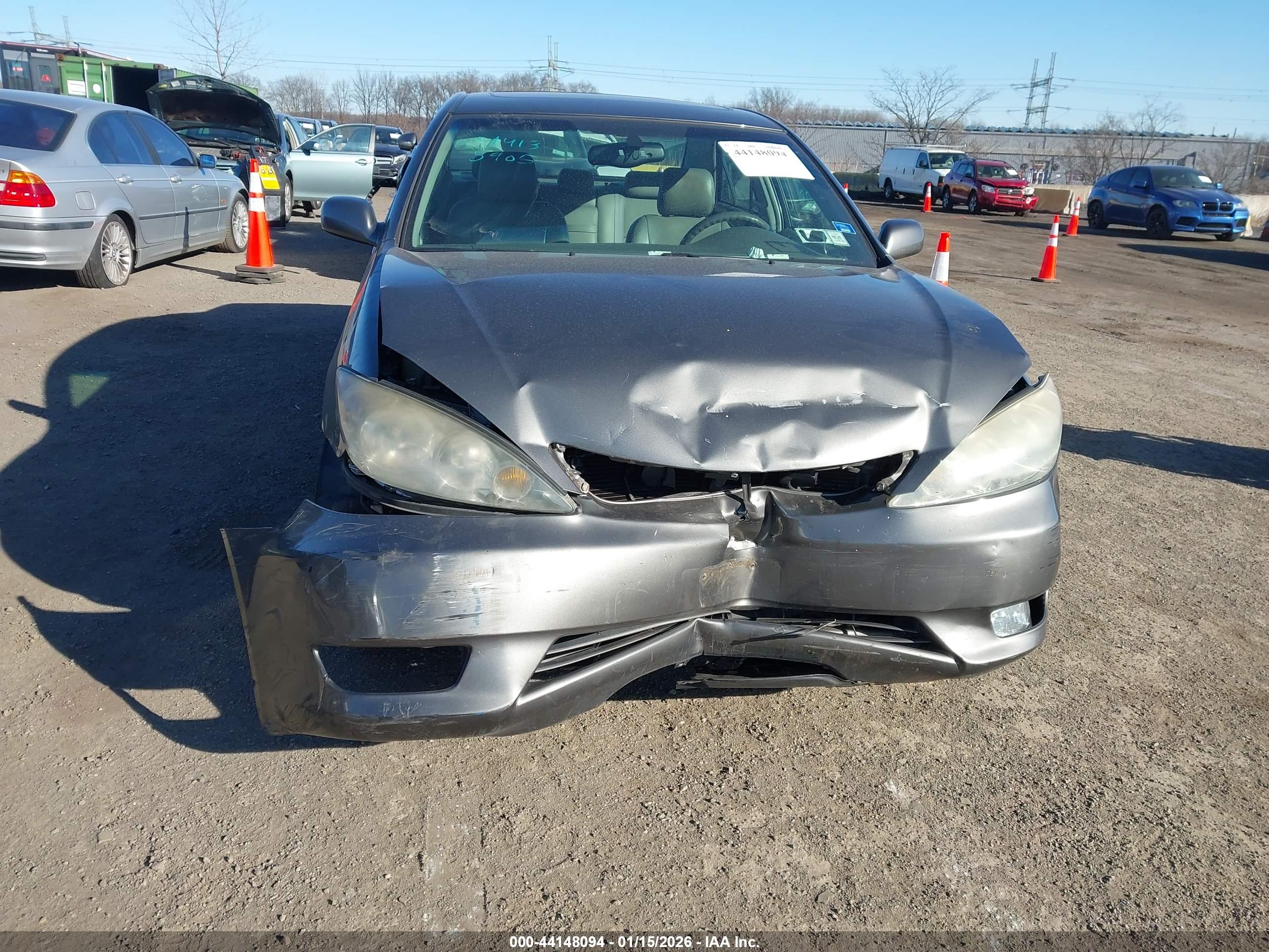 TOYOTA CAMRY image 6
