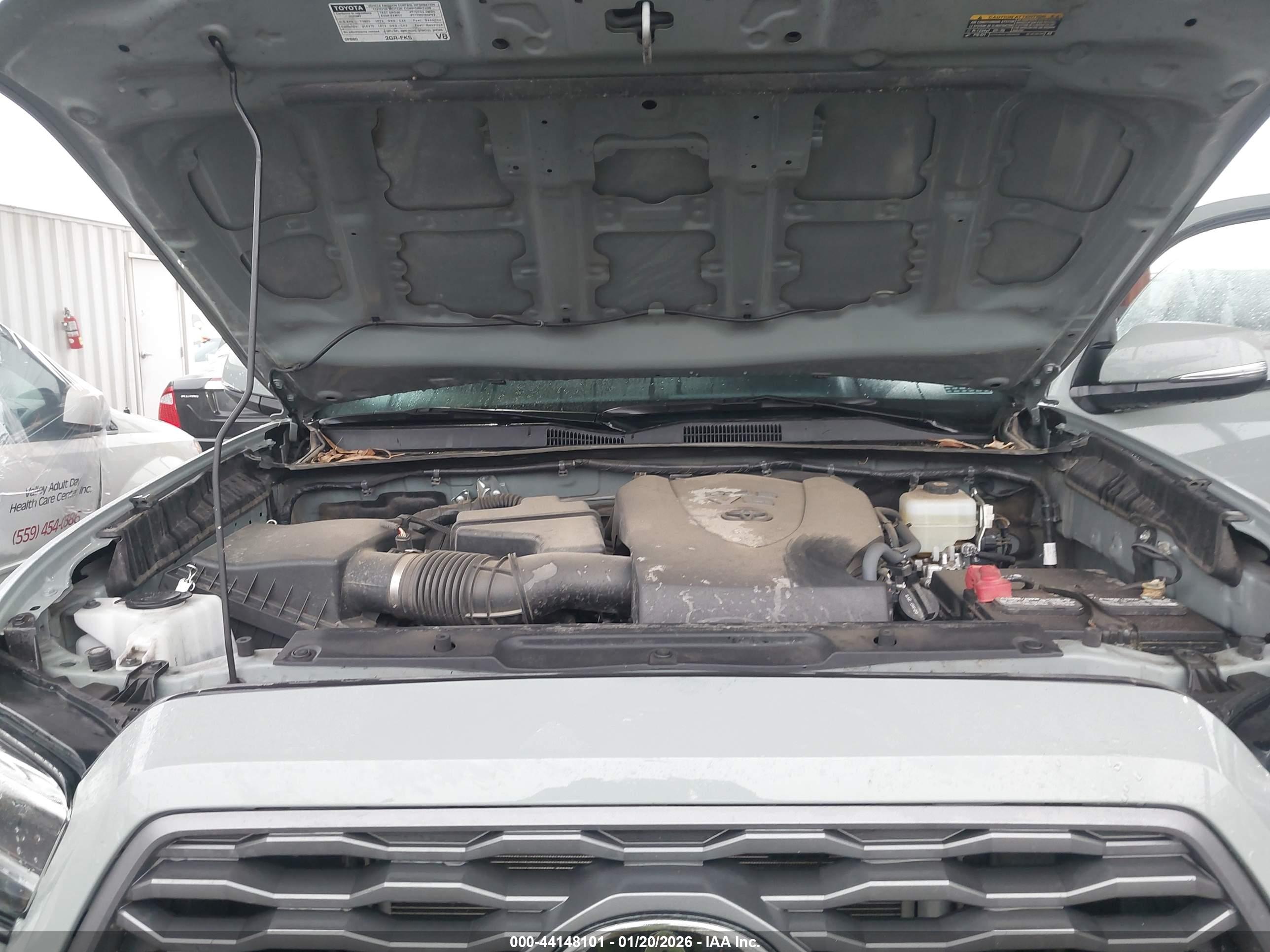 TOYOTA TACOMA image 10