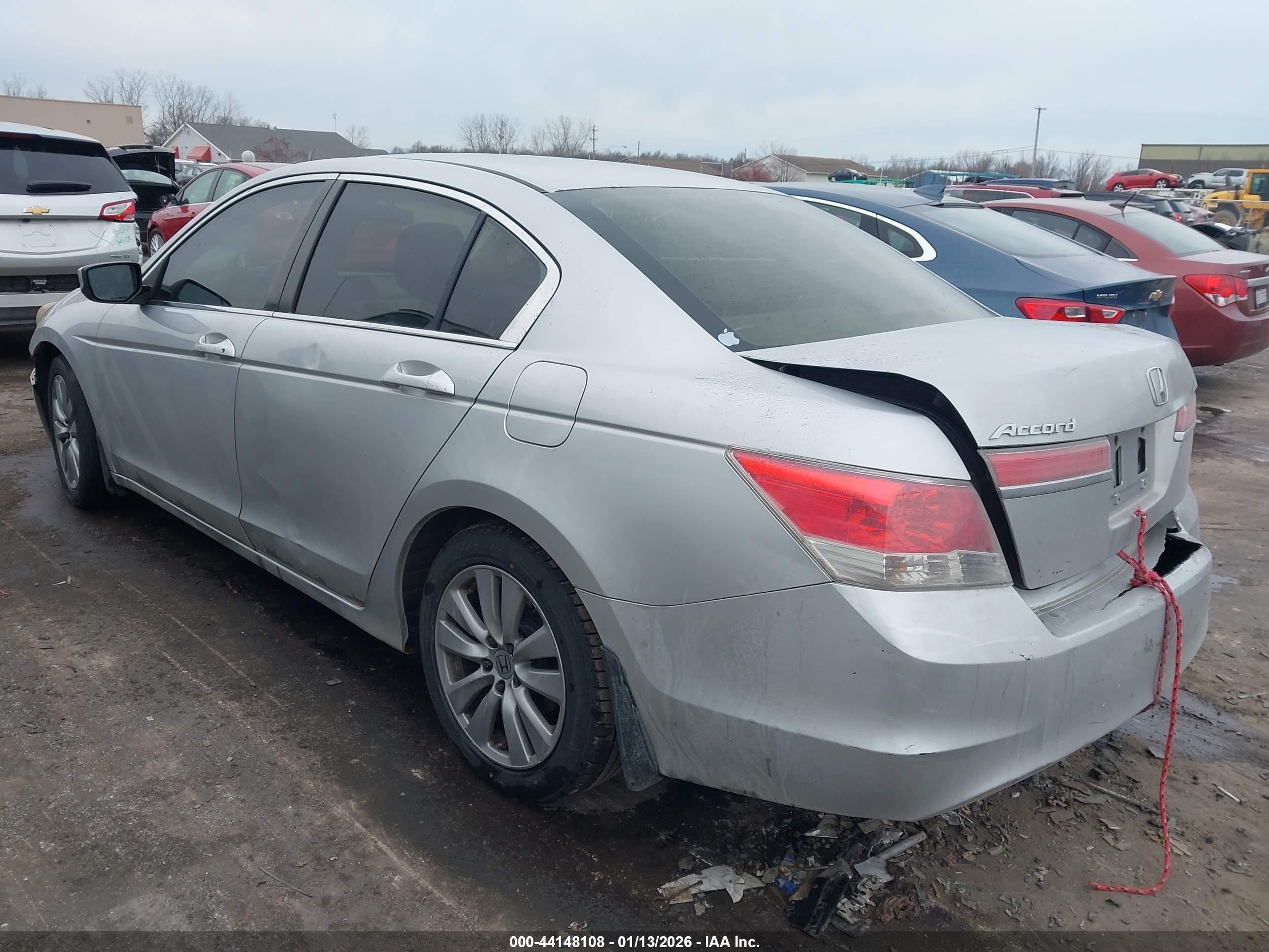 HONDA ACCORD image 3