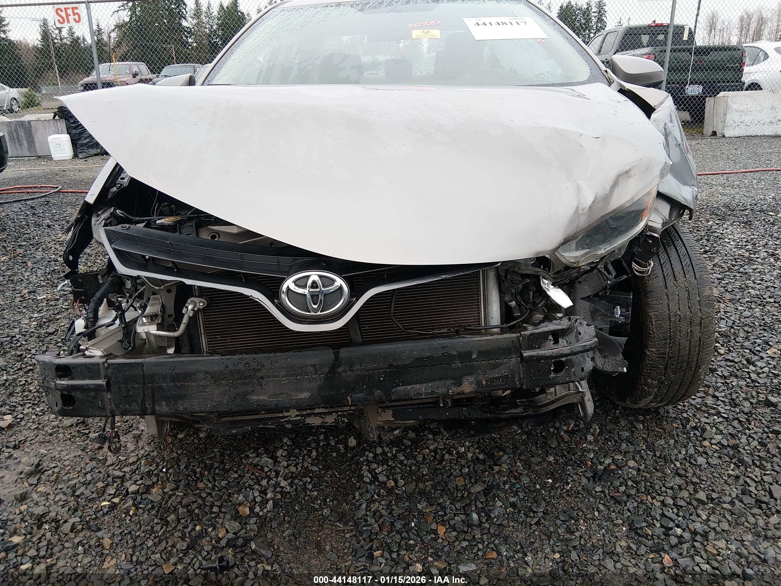 TOYOTA COROLLA image 6