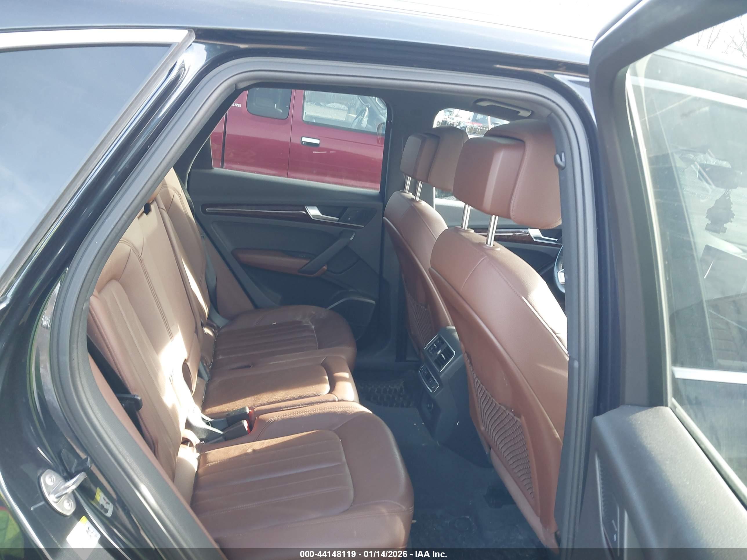 AUDI Q5 image 8