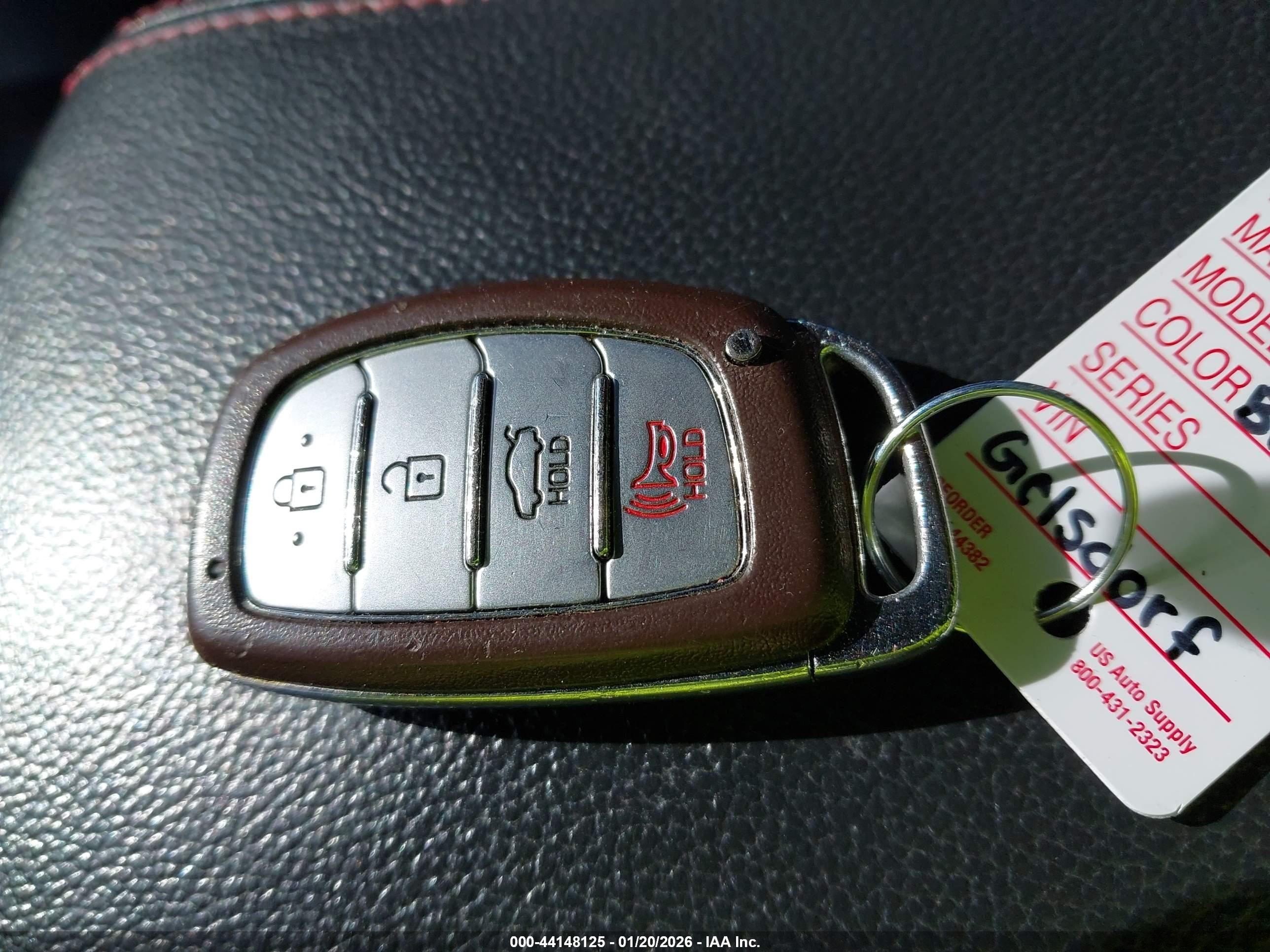 HYUNDAI ELANTRA image 11