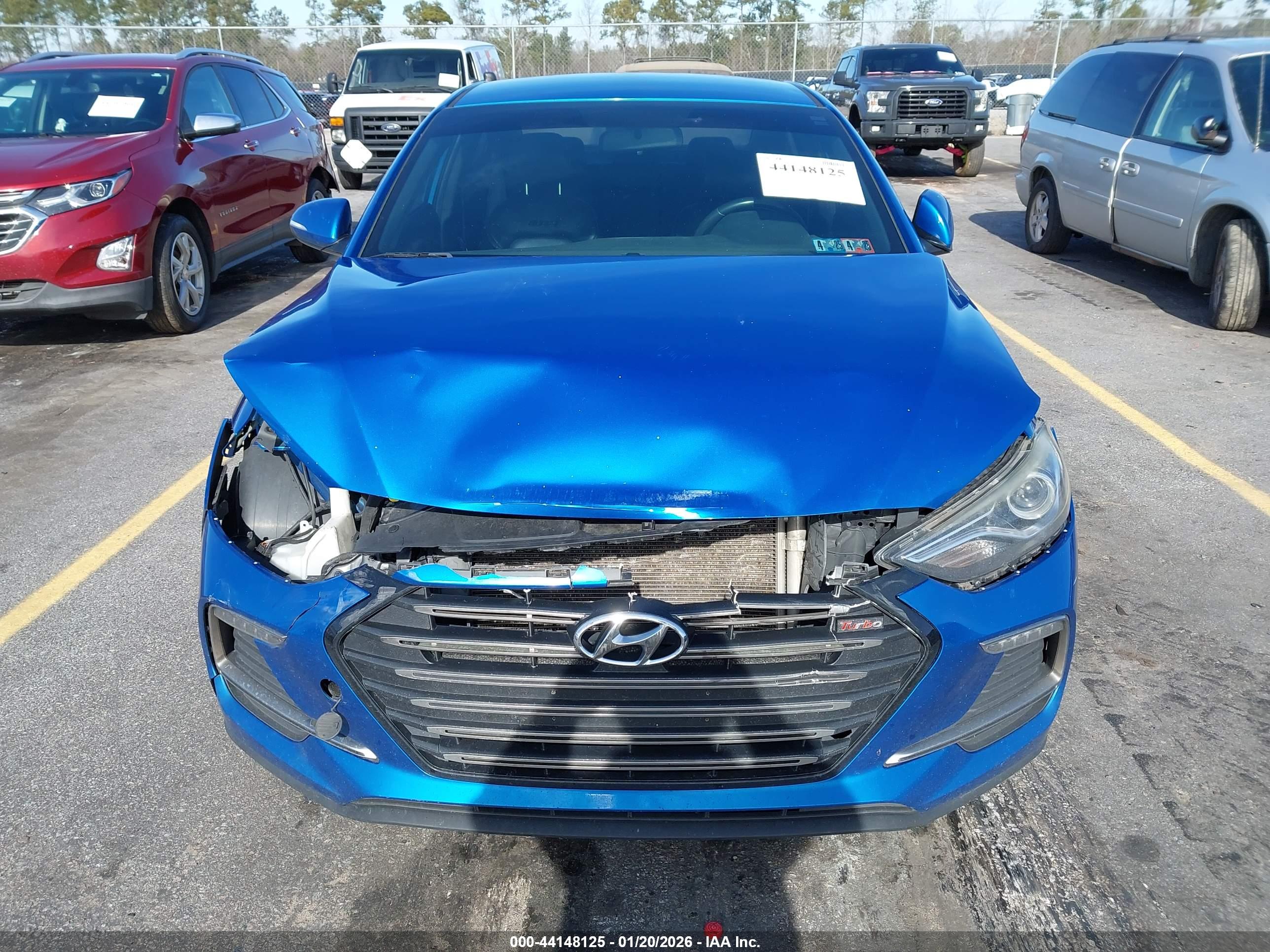 HYUNDAI ELANTRA image 6