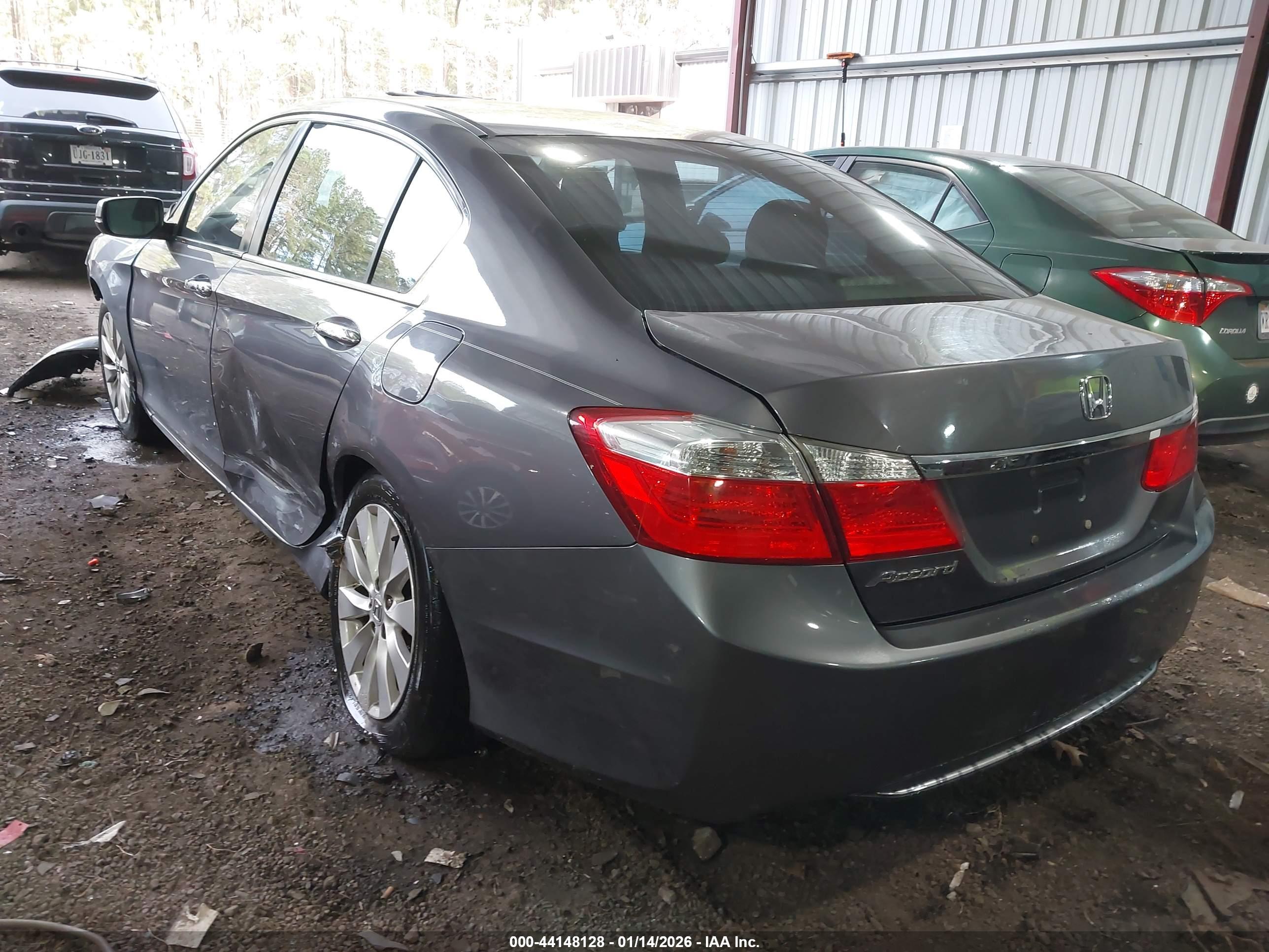 HONDA ACCORD image 3