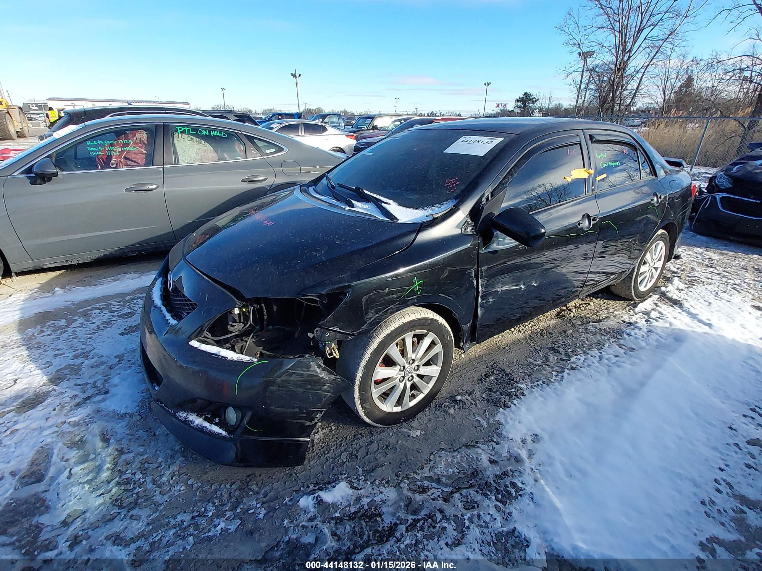 TOYOTA COROLLA image 2