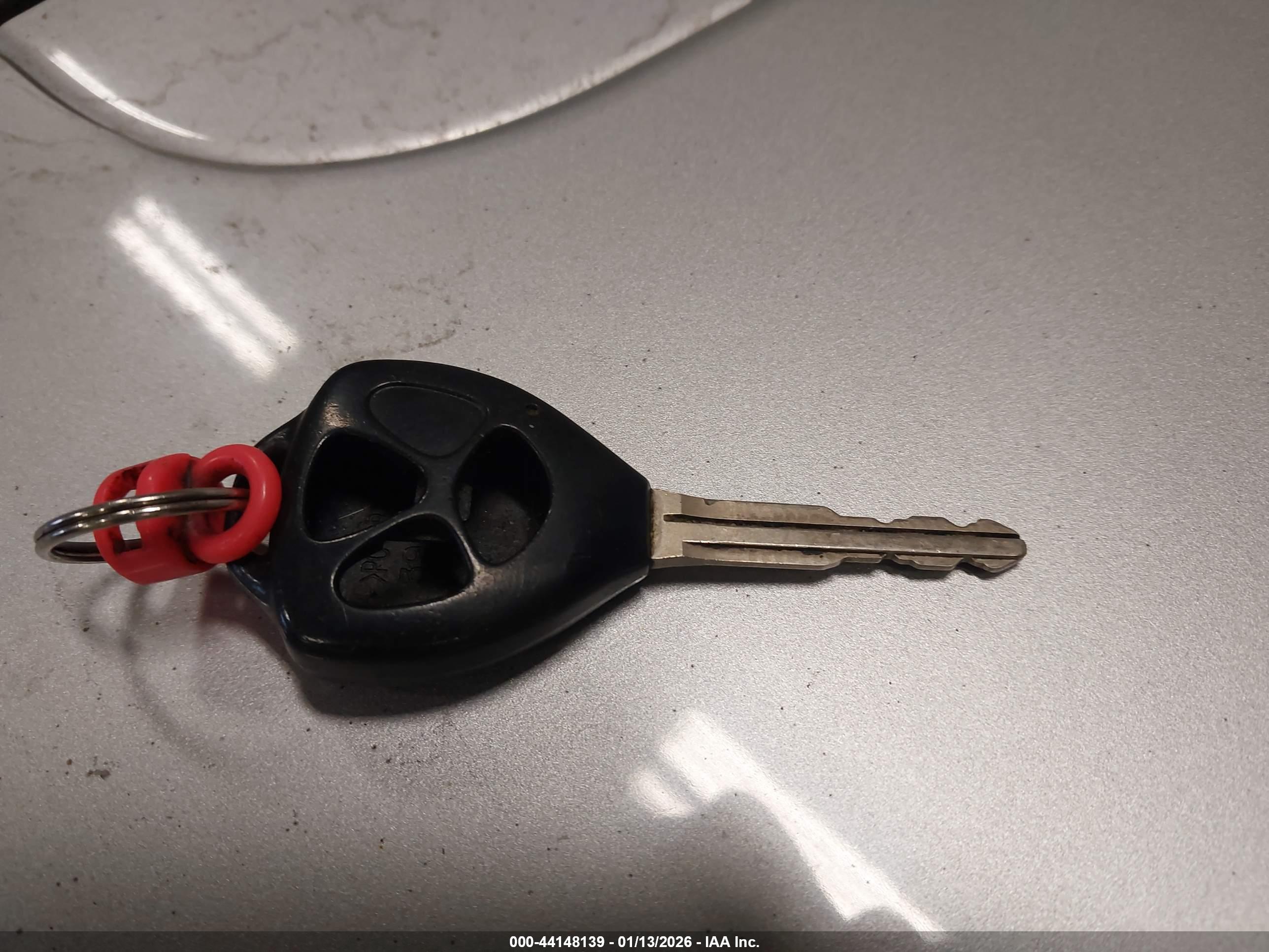 PONTIAC VIBE image 11