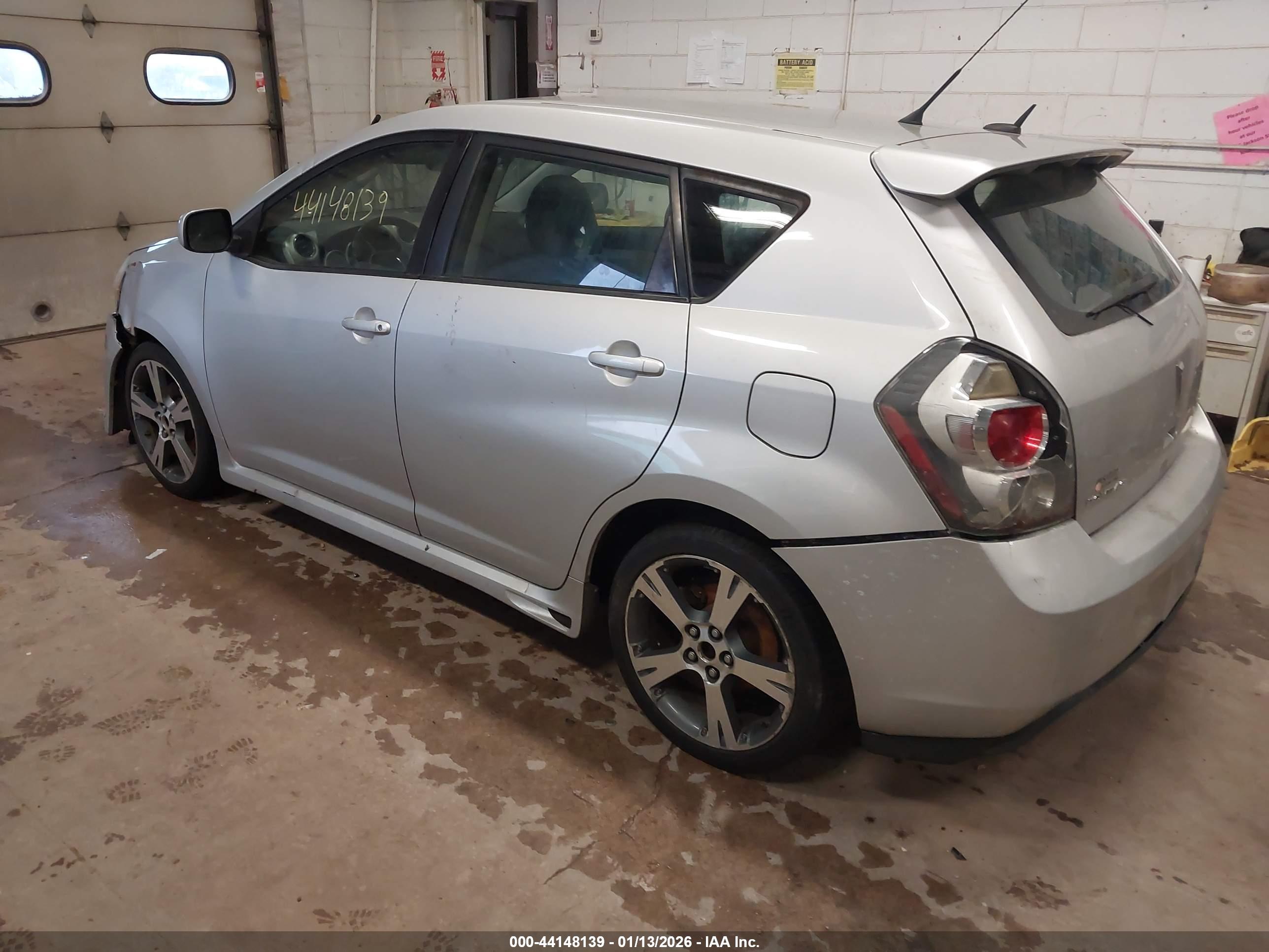 PONTIAC VIBE image 3
