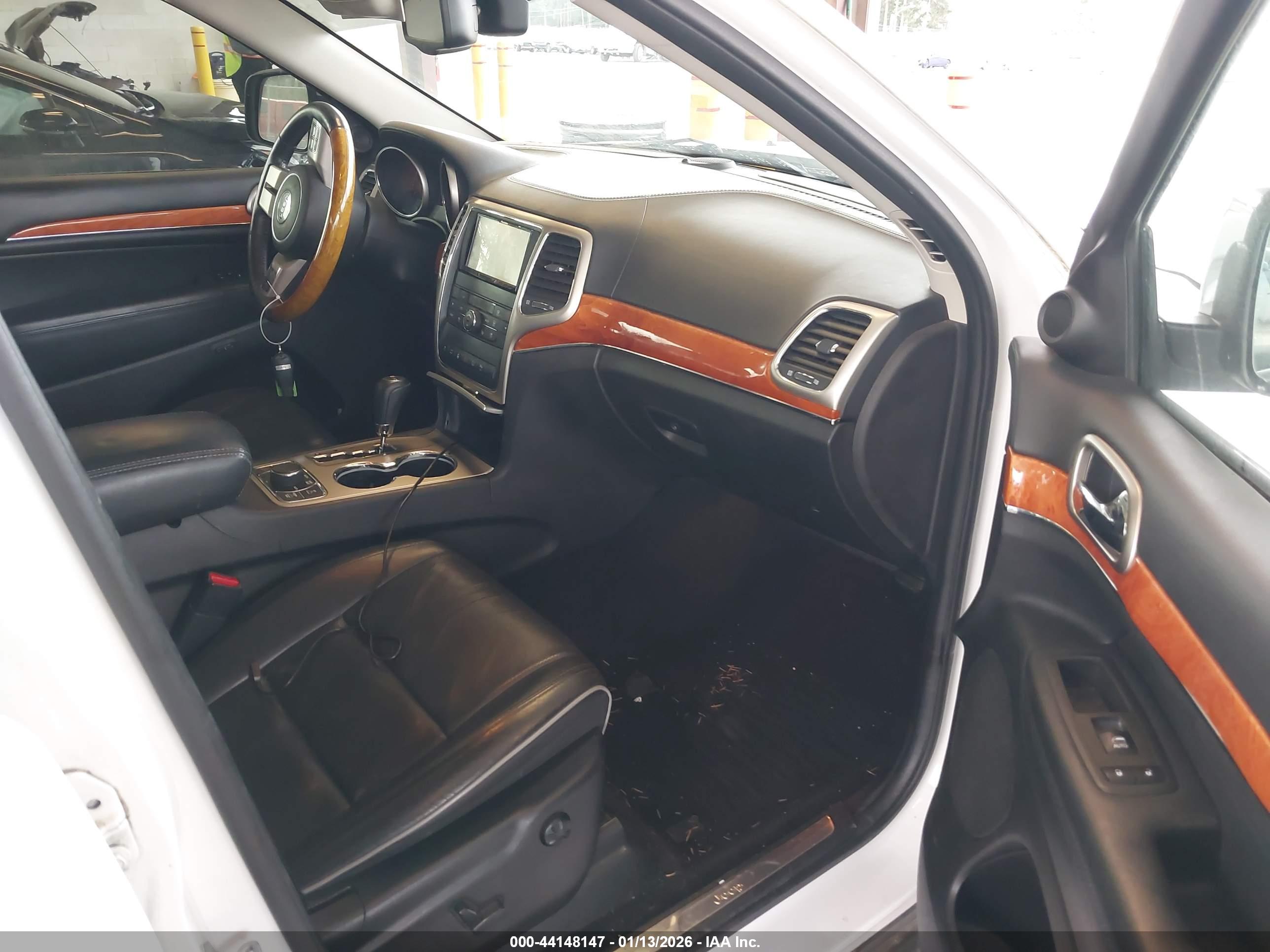 JEEP GRAND image 5