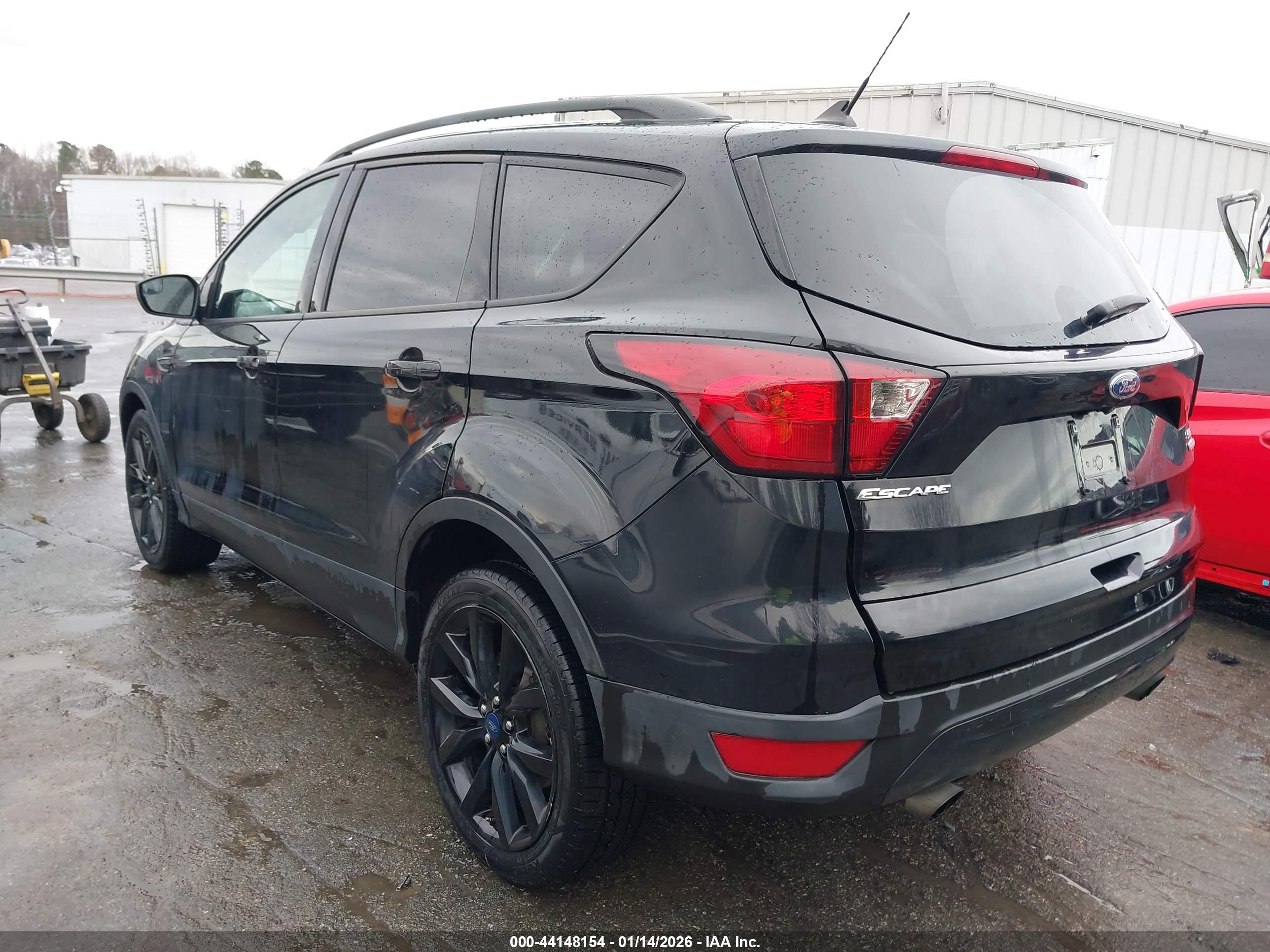 FORD ESCAPE image 3