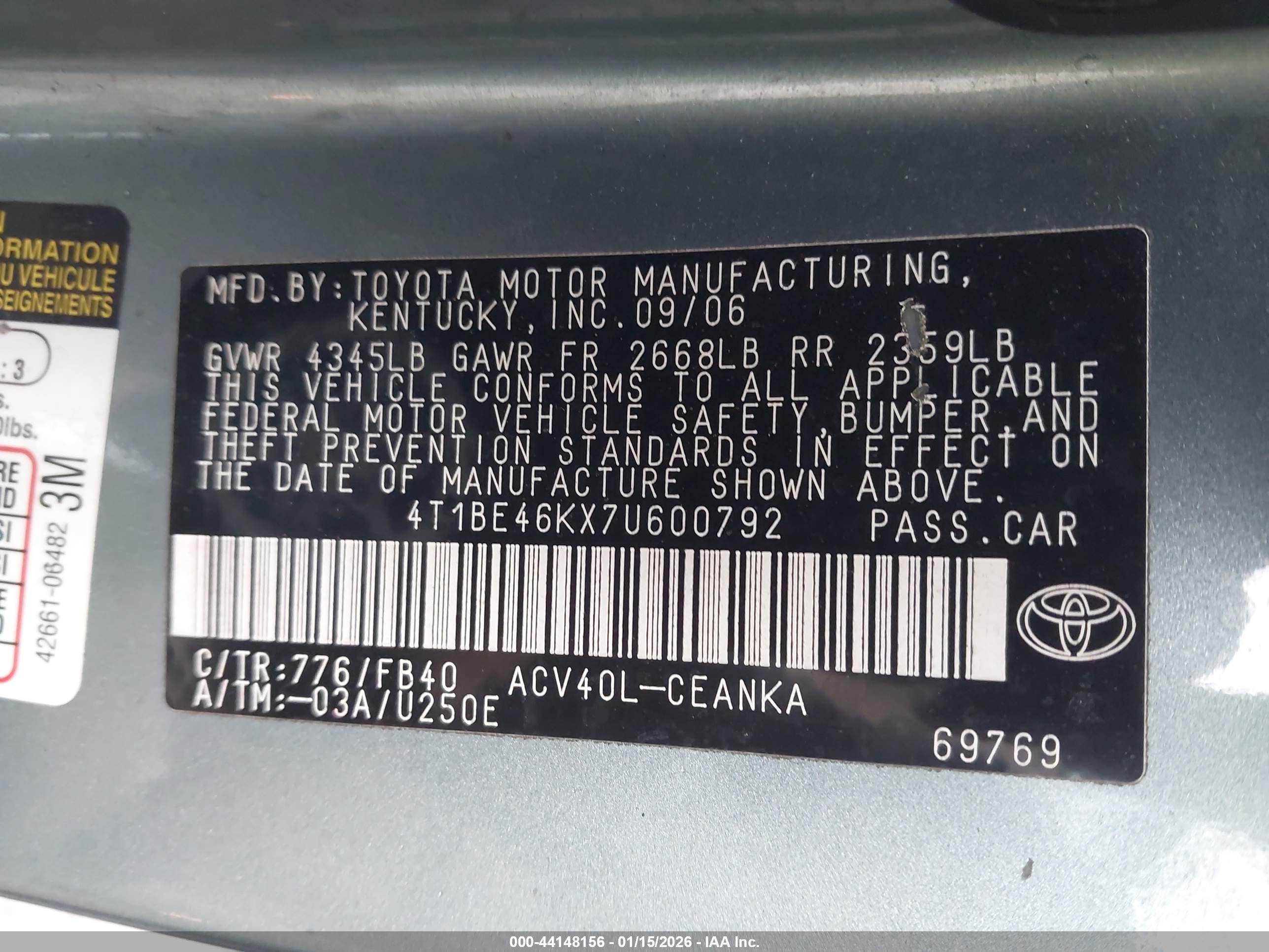 TOYOTA CAMRY image 9