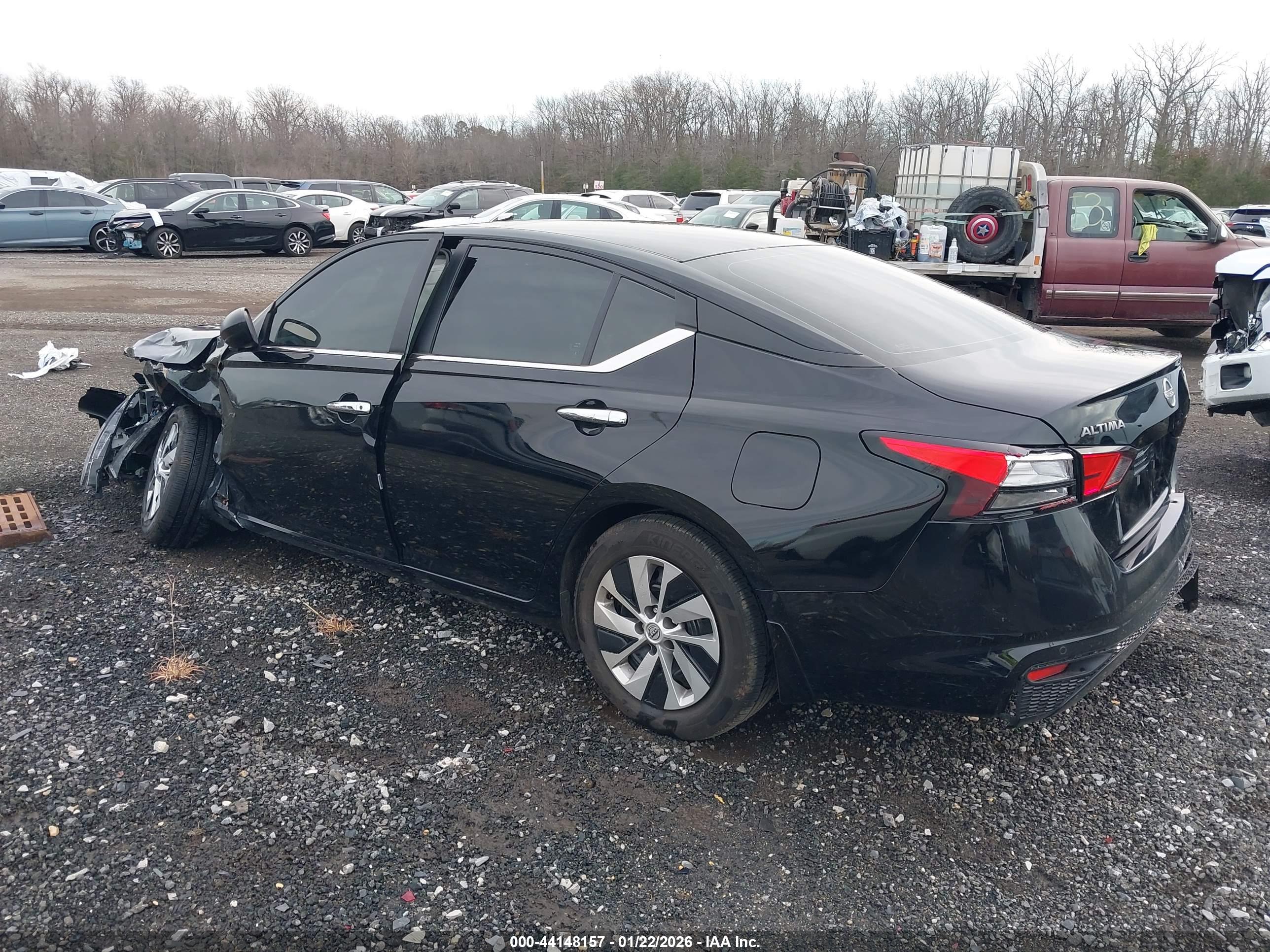 NISSAN ALTIMA image 3