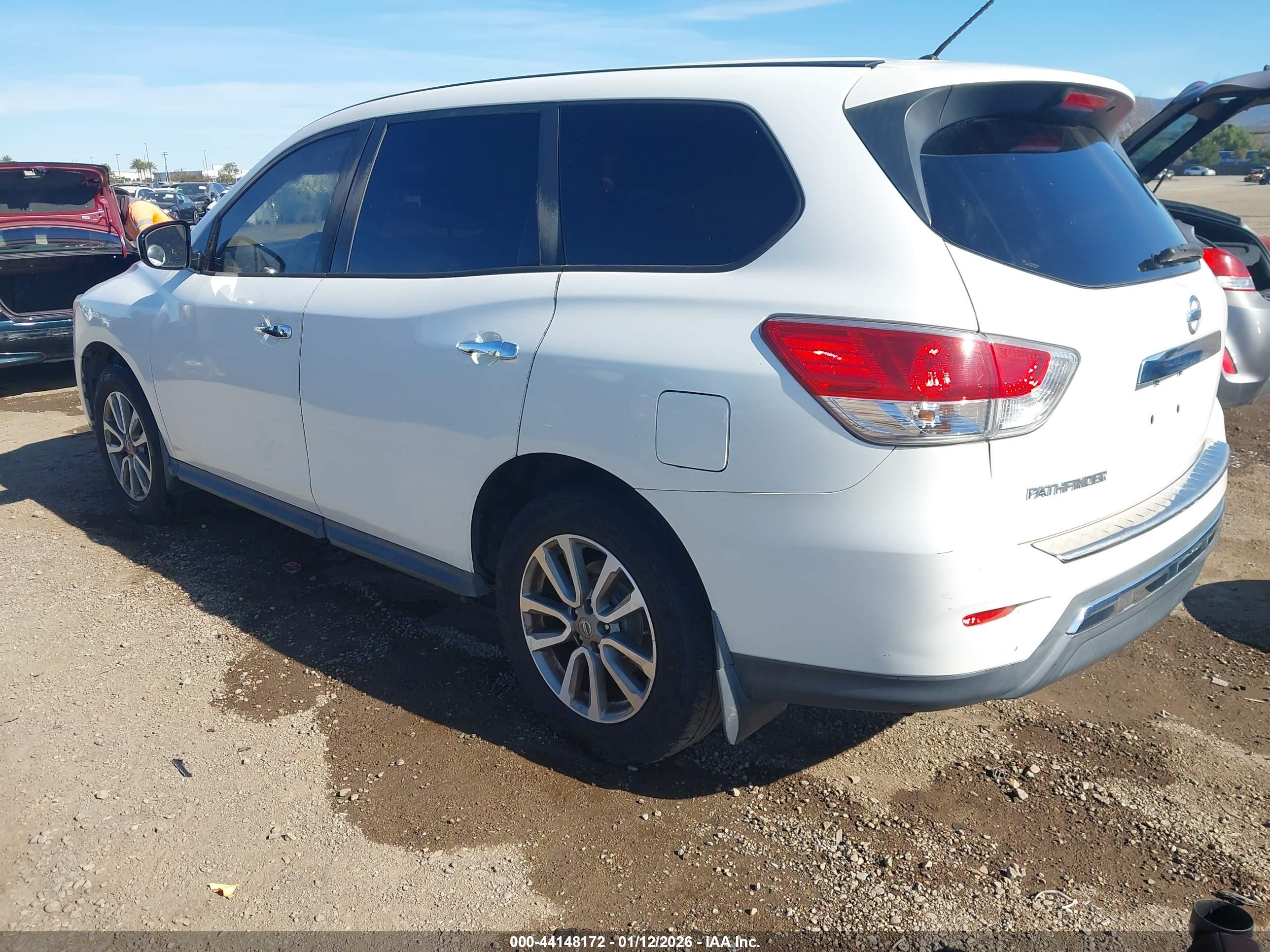 NISSAN PATHFINDER image 3