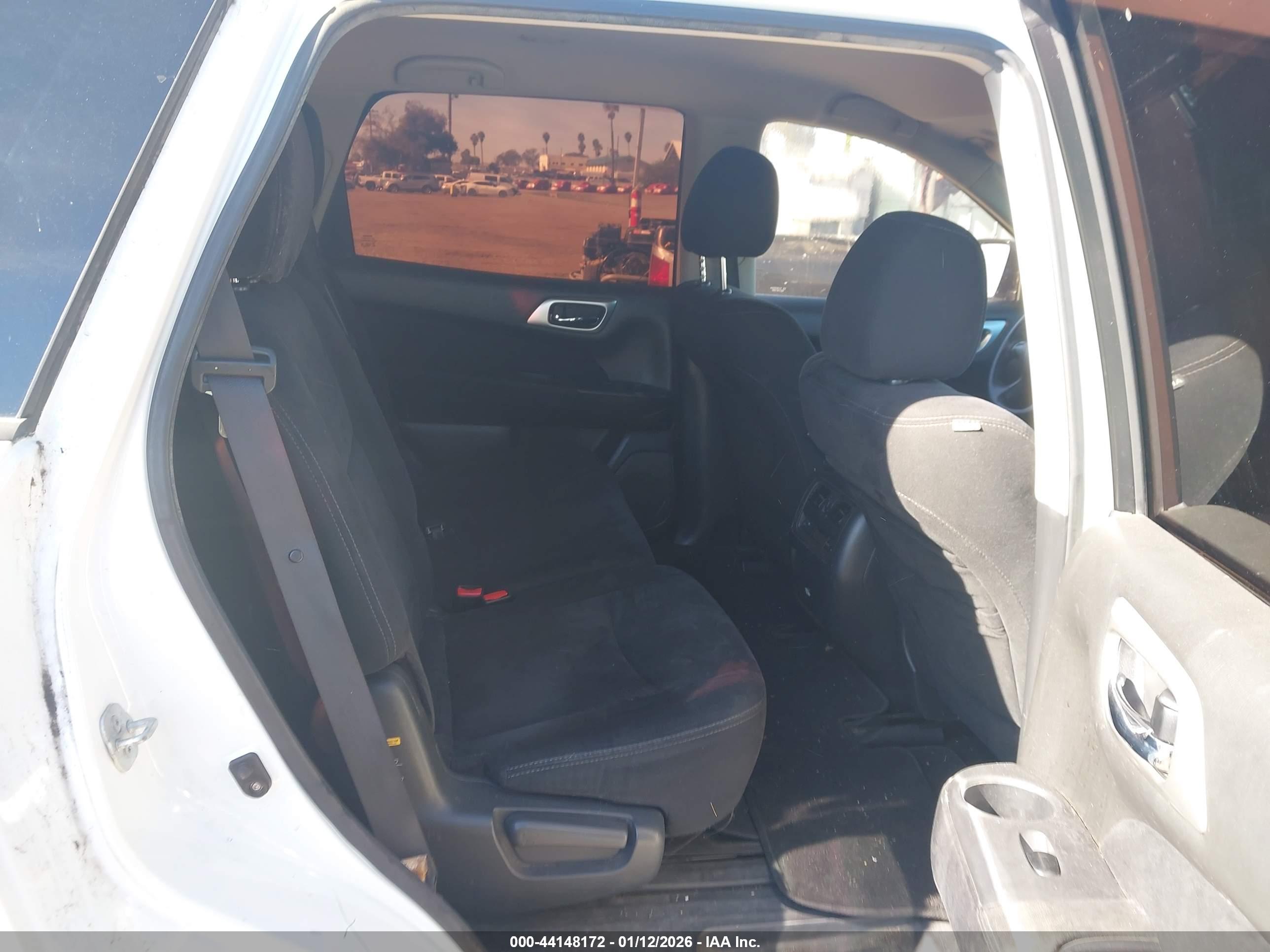 NISSAN PATHFINDER image 8