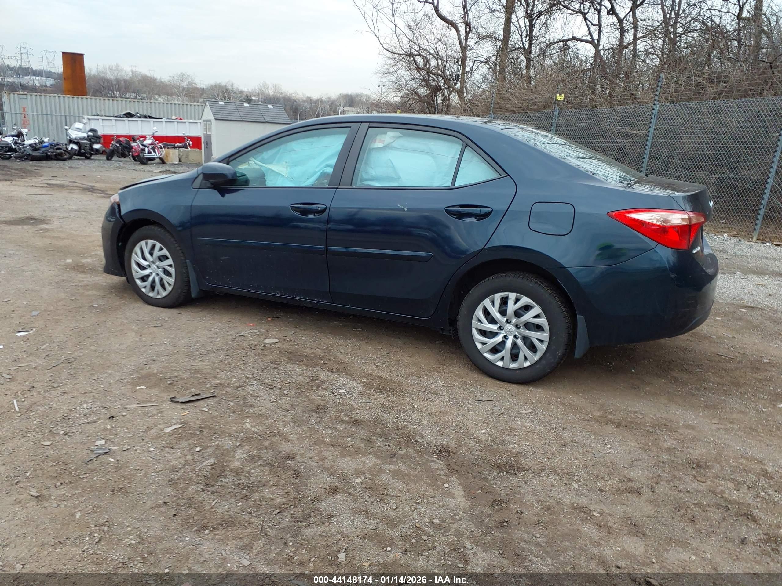 TOYOTA COROLLA image 3