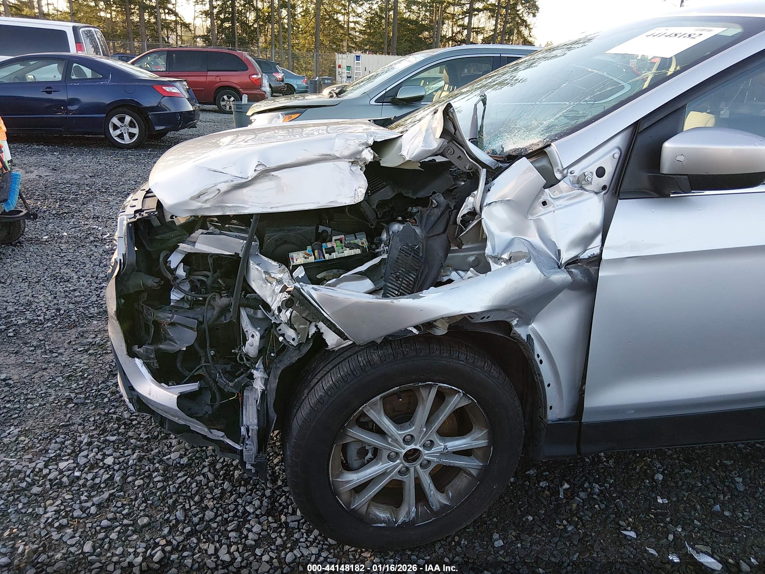 FORD ESCAPE image 6