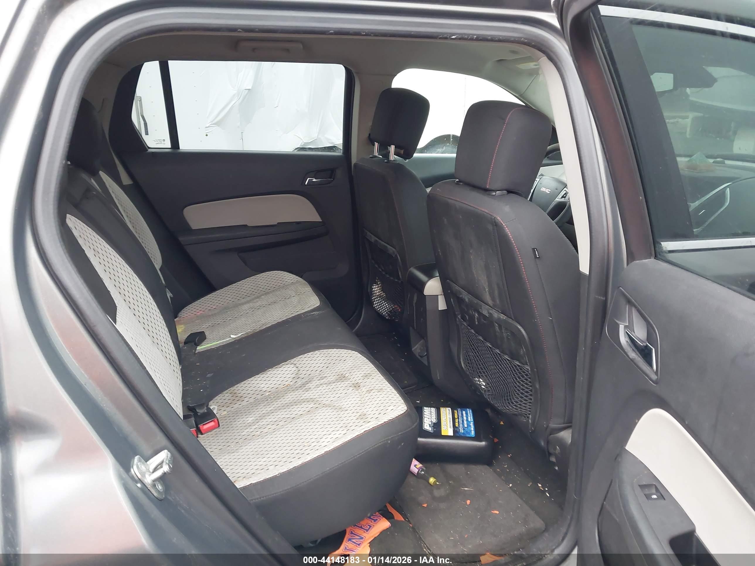 GMC TERRAIN image 8