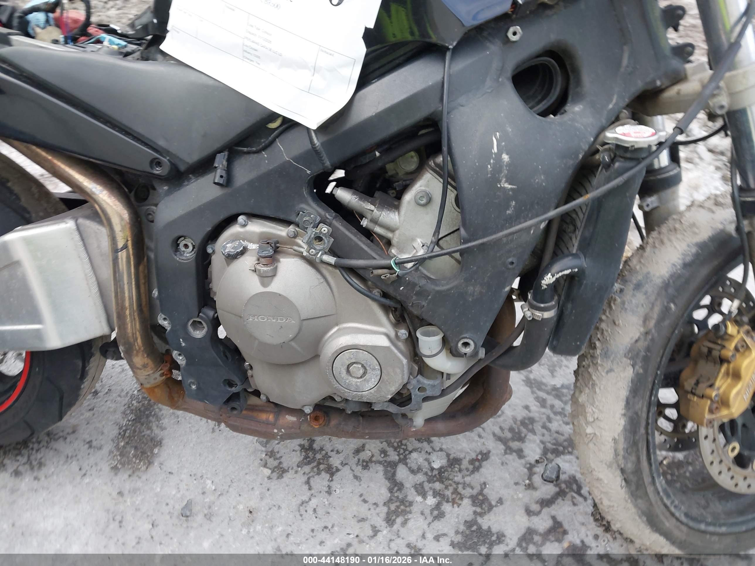 HONDA CBR600 image 8