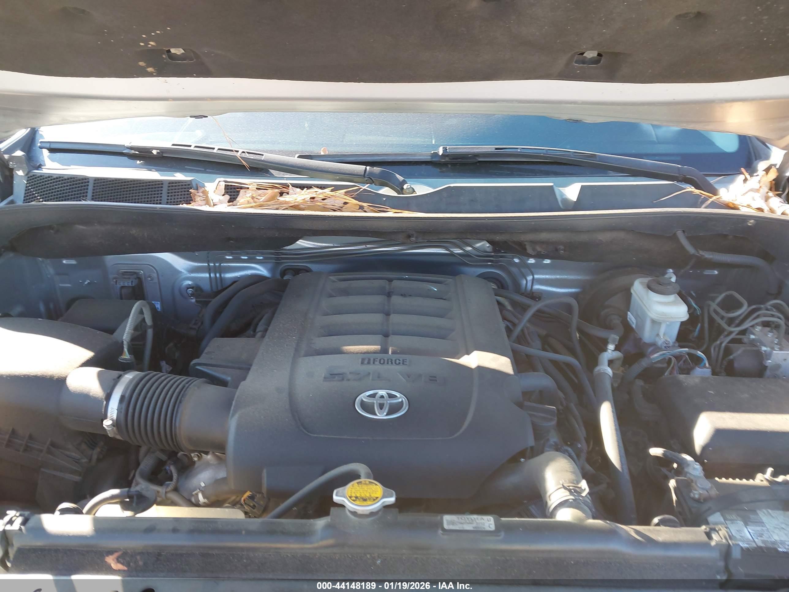 TOYOTA TUNDRA image 10