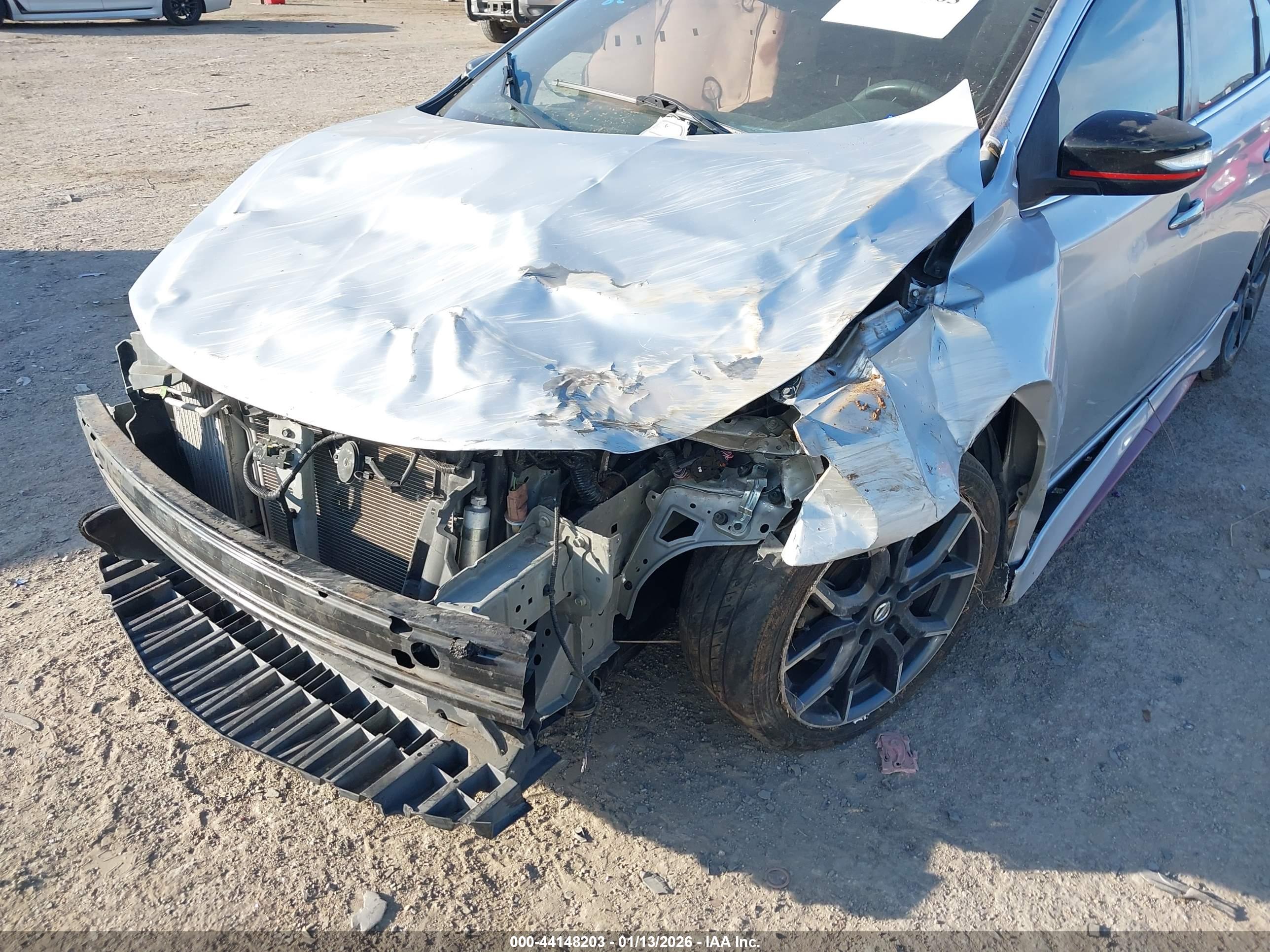 NISSAN SENTRA image 6