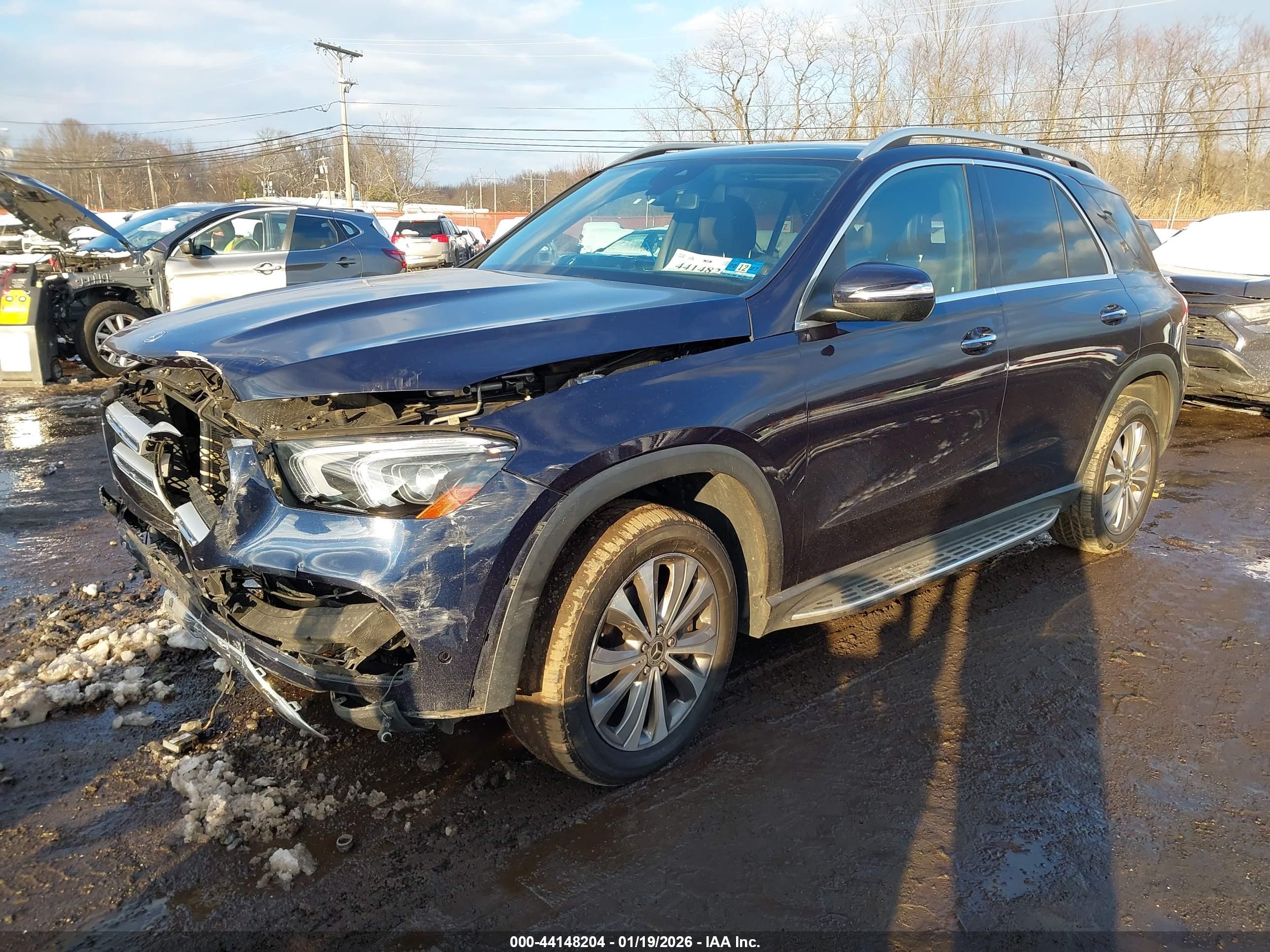 MERCEDES-BENZ GLE image 2