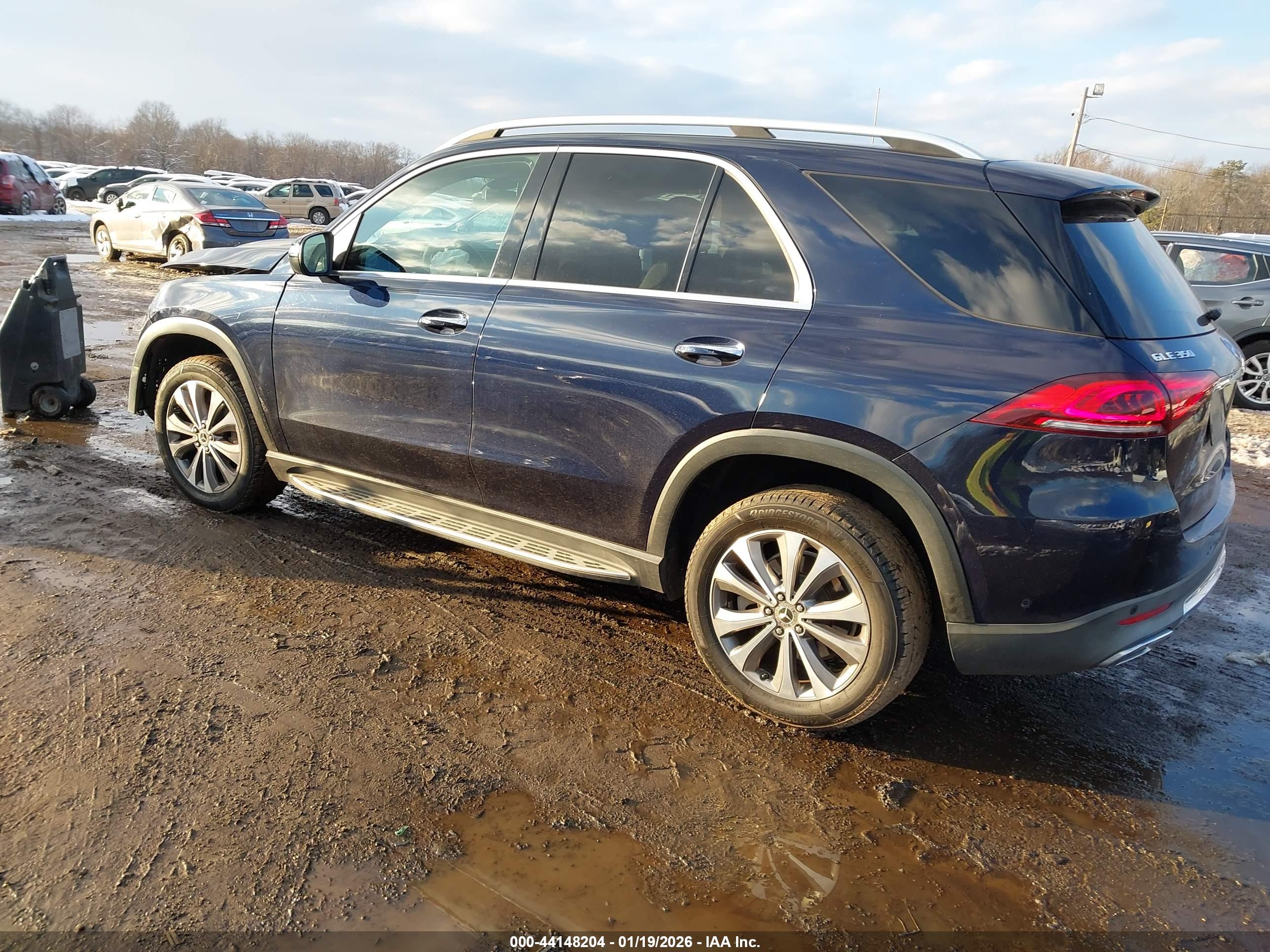 MERCEDES-BENZ GLE image 3