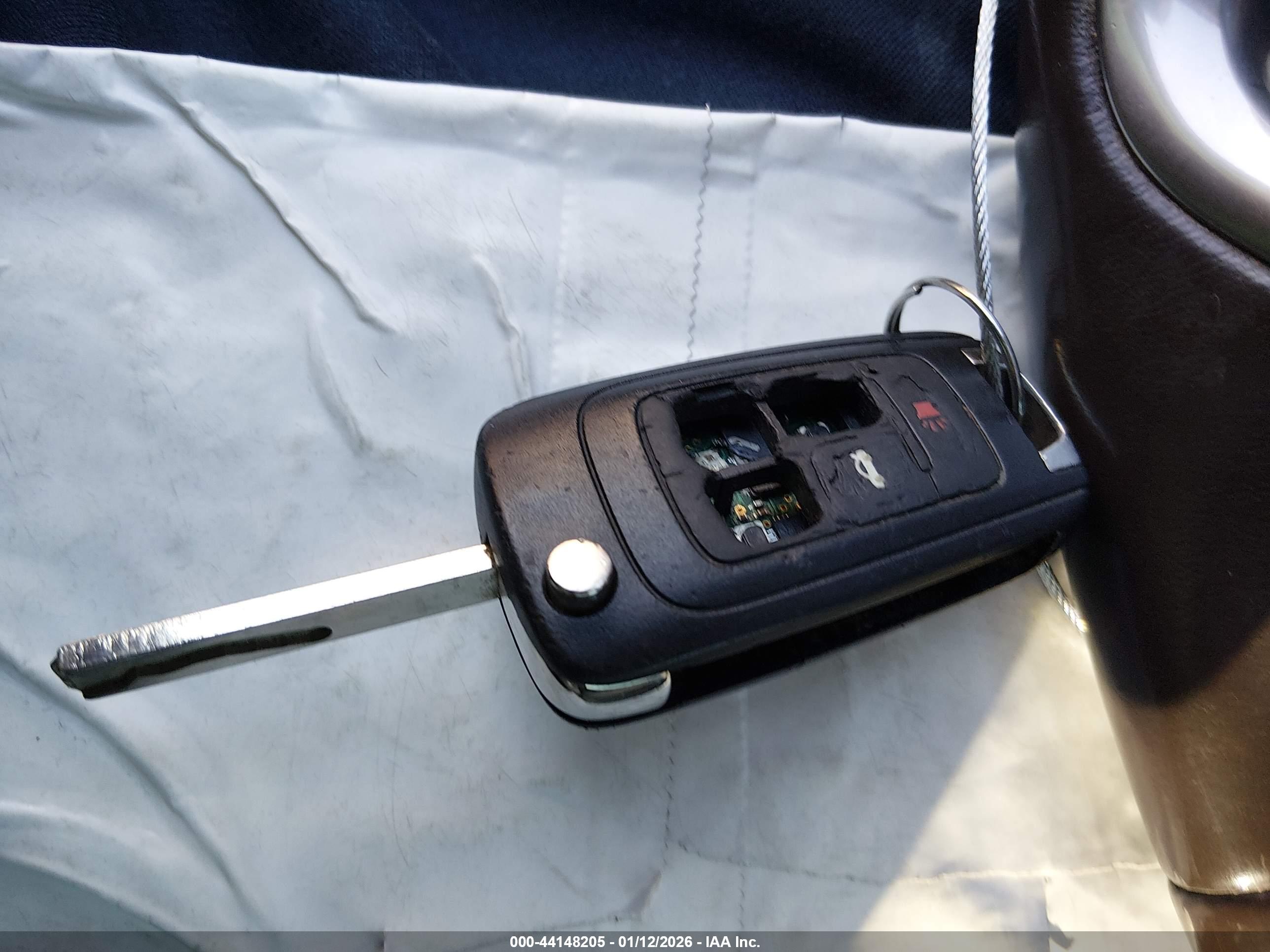 BUICK LACROSSE image 11