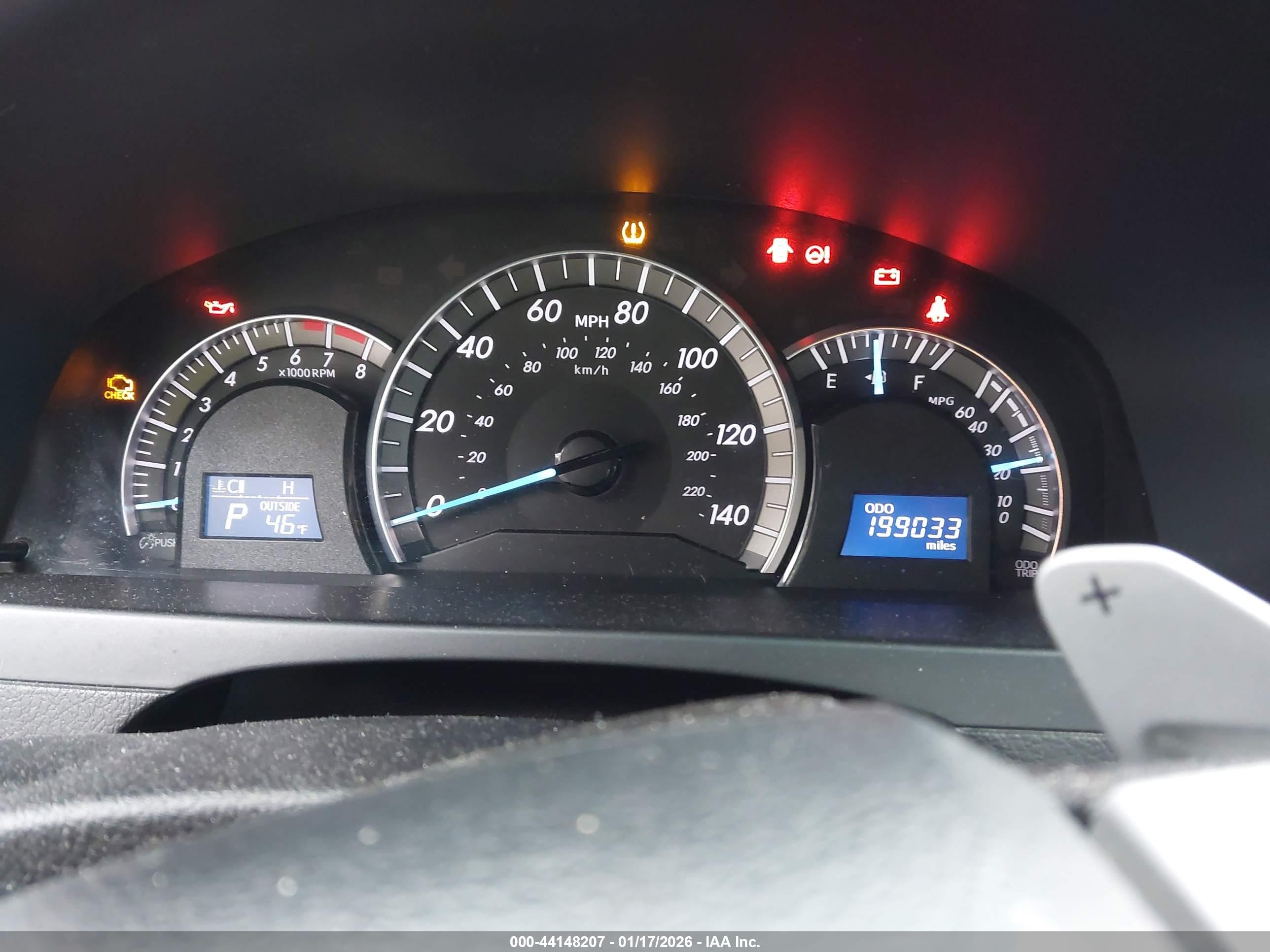 TOYOTA CAMRY image 7