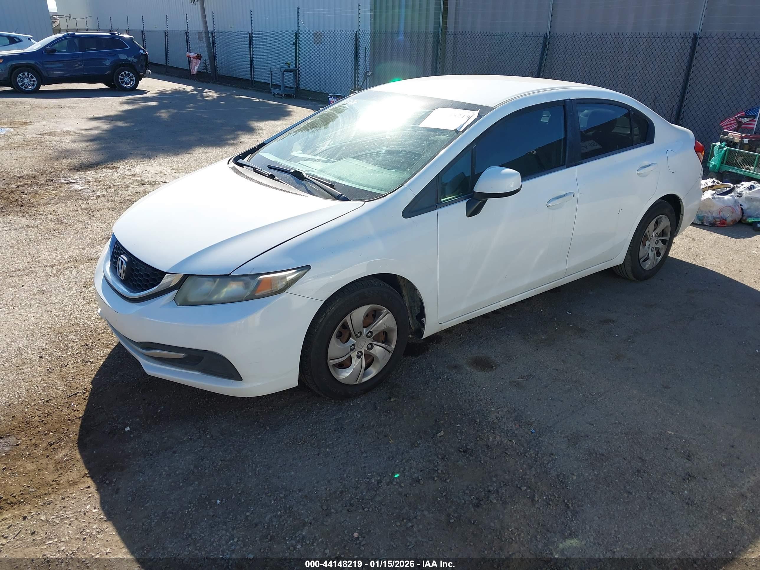 HONDA CIVIC image 2