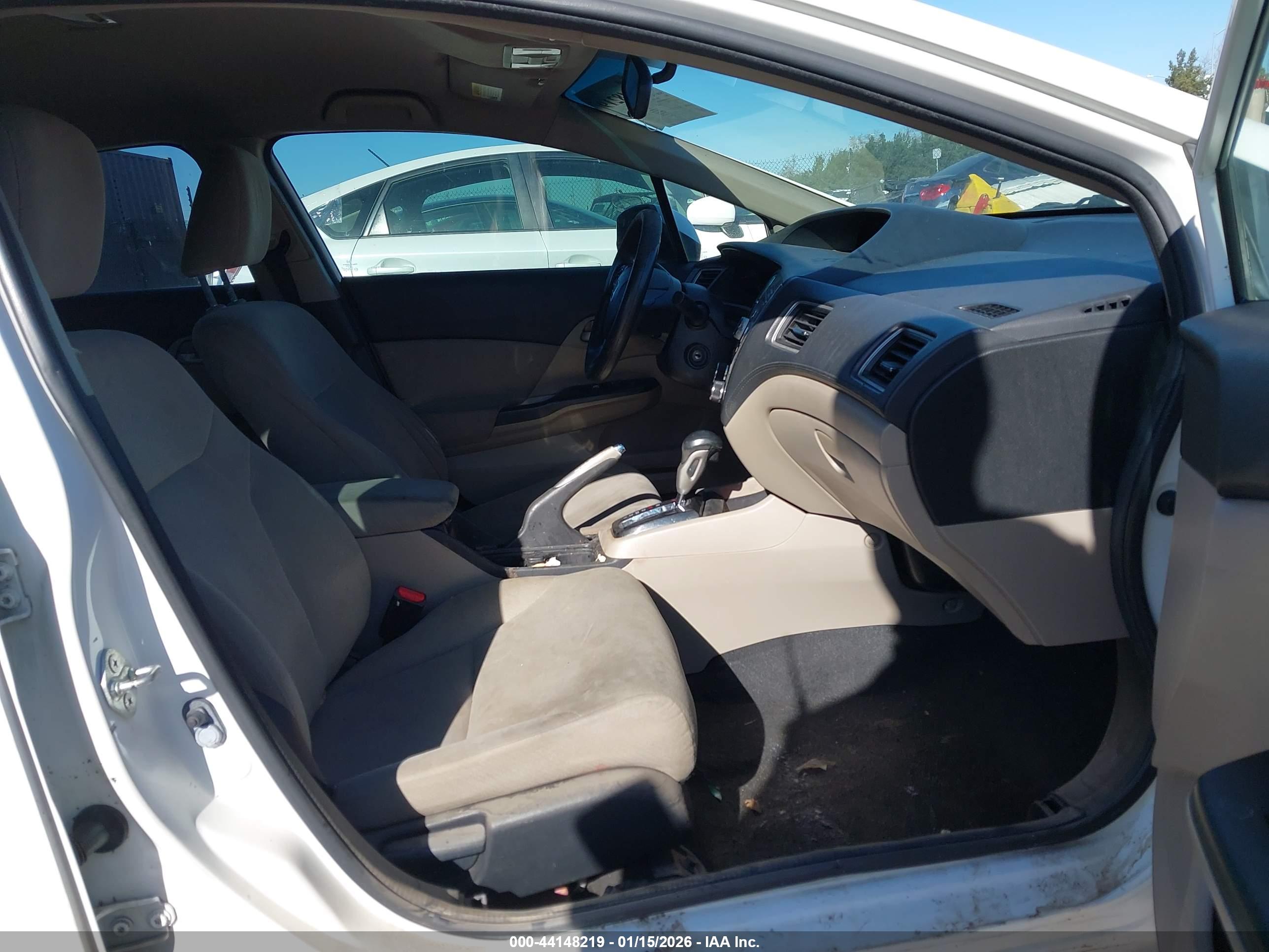 HONDA CIVIC image 5