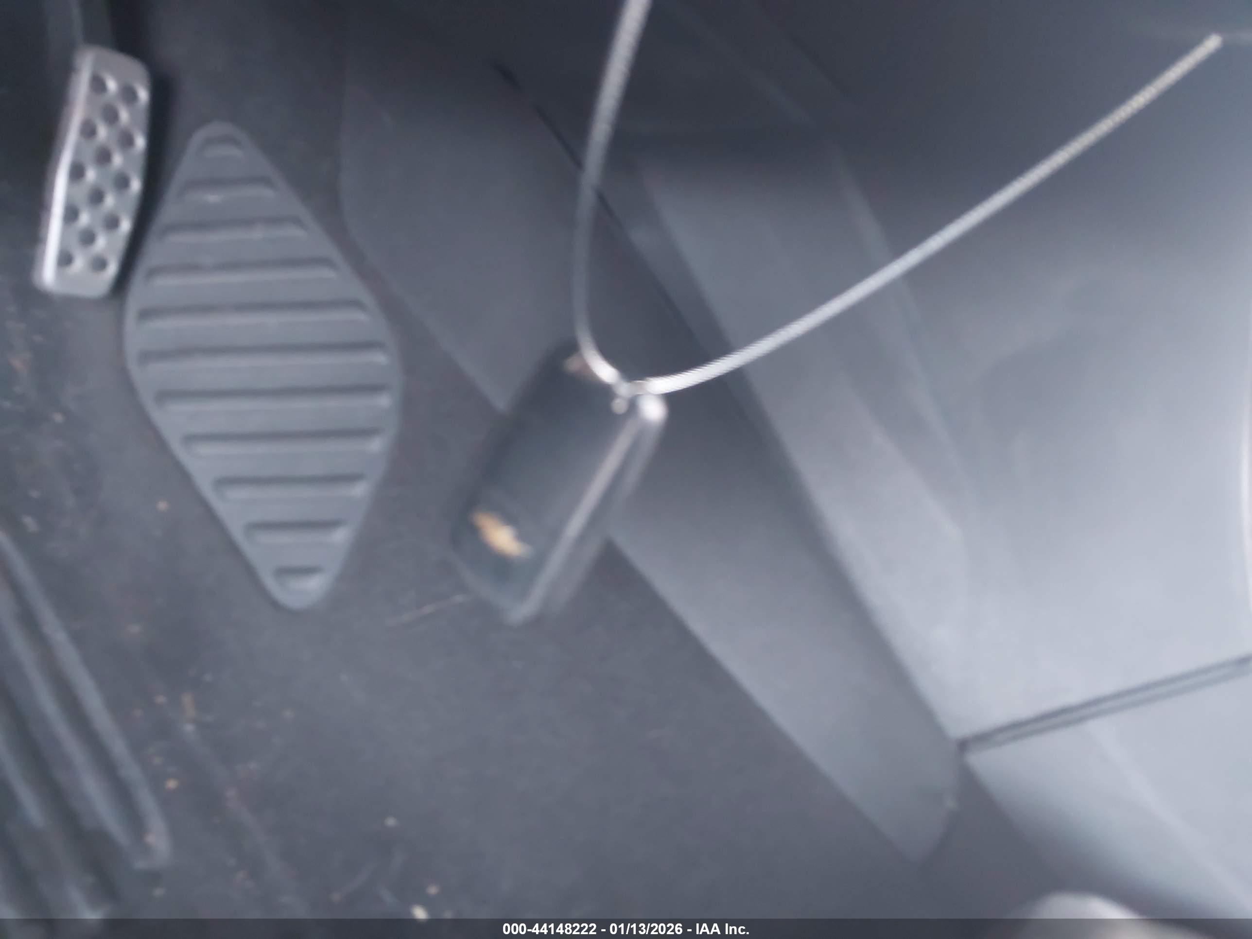 CHEVROLET SS image 11