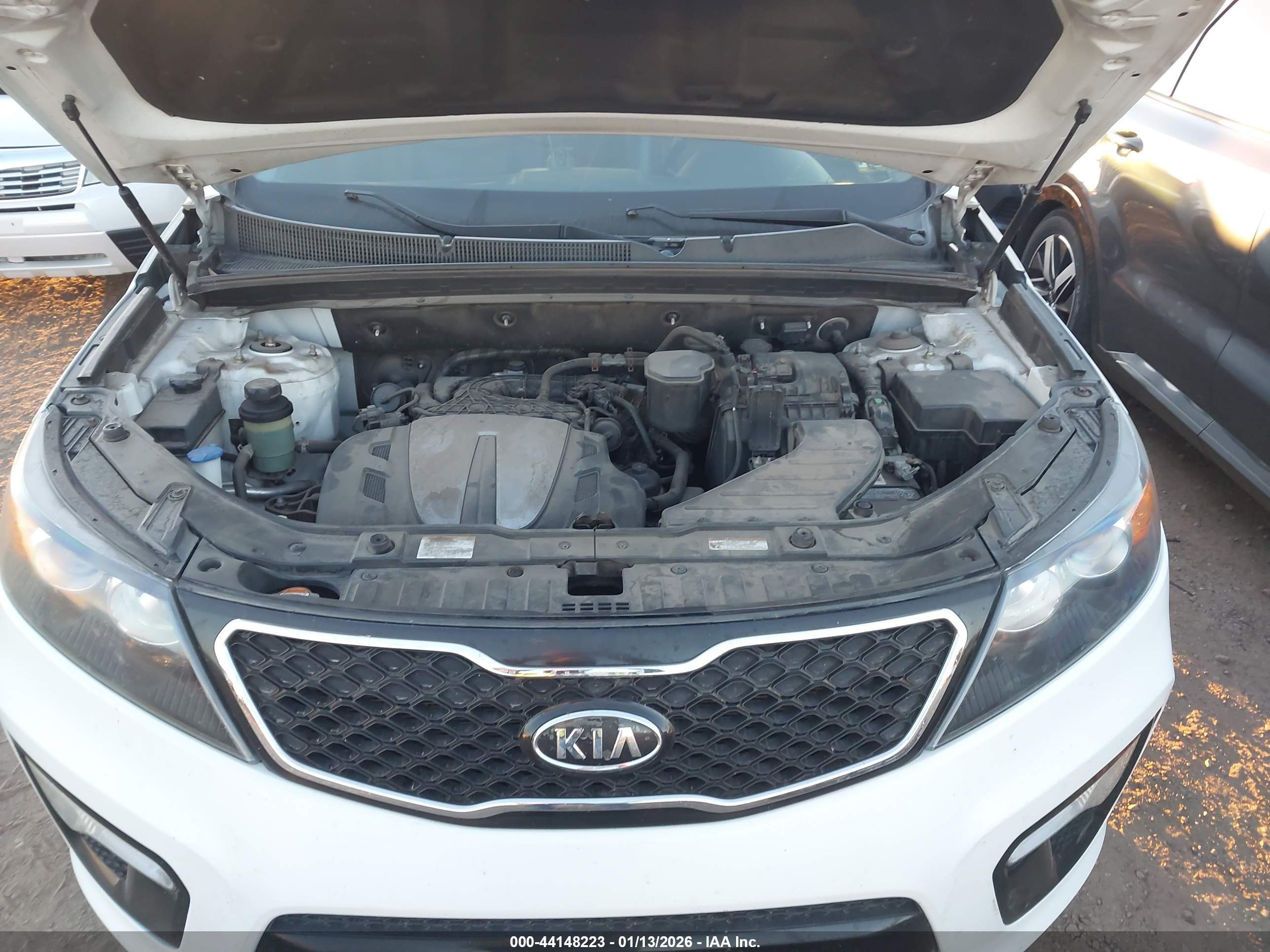 KIA SORENTO image 10