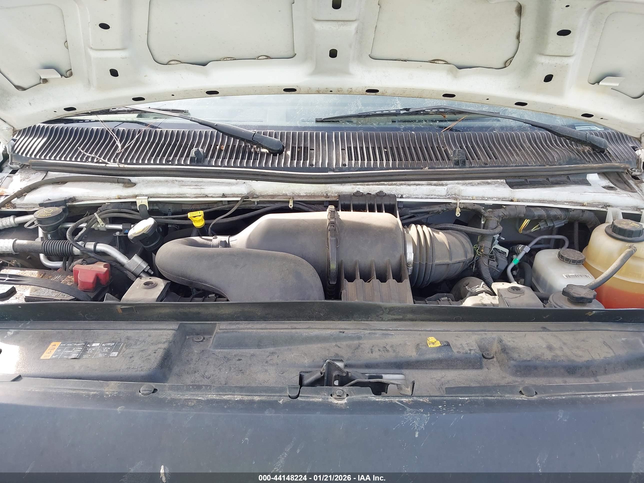 FORD E-350 image 10