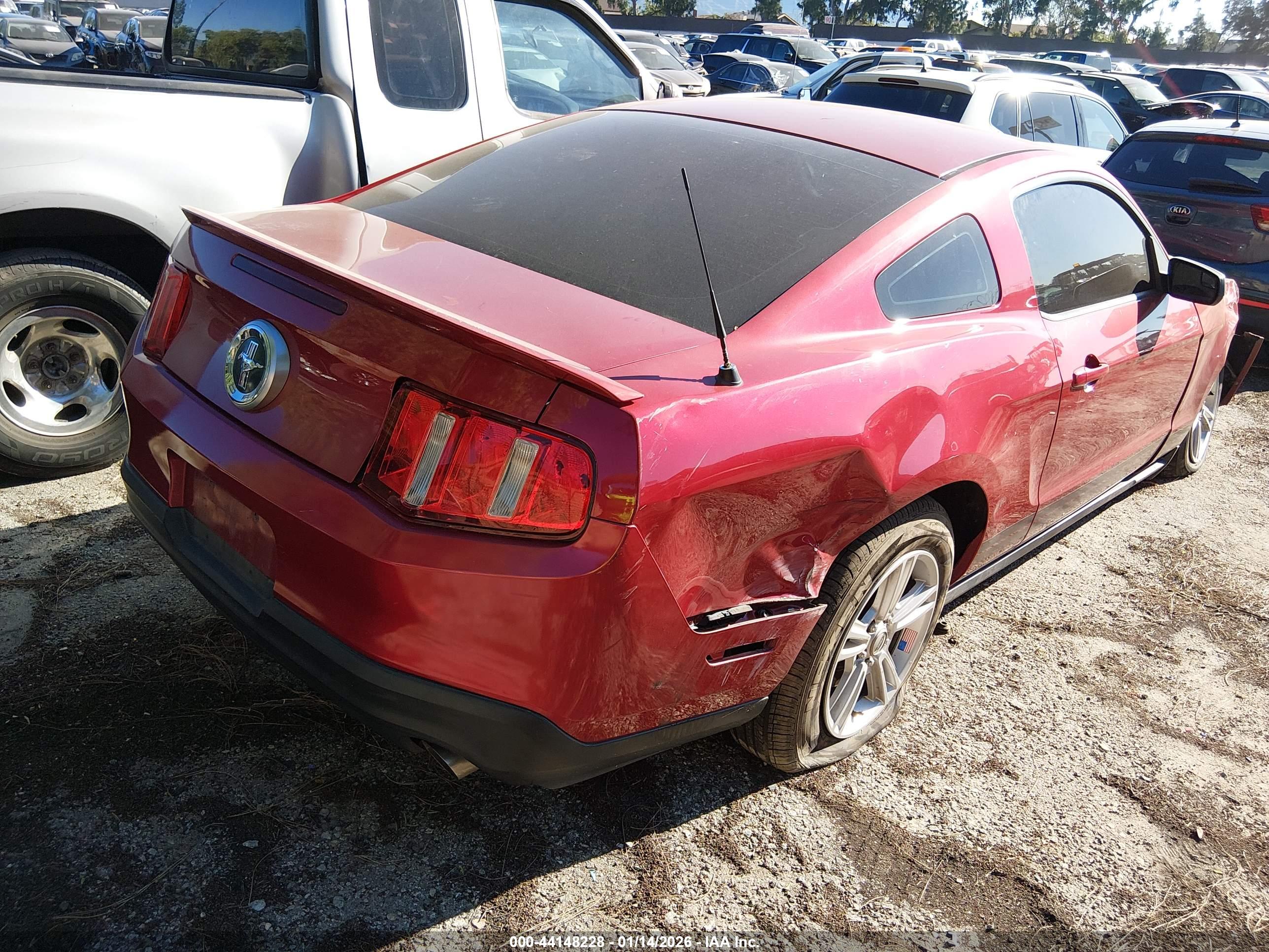 FORD MUSTANG image 4