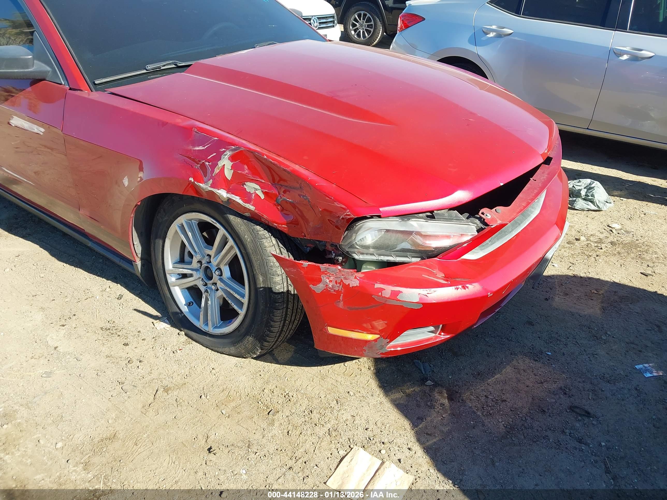 FORD MUSTANG image 6