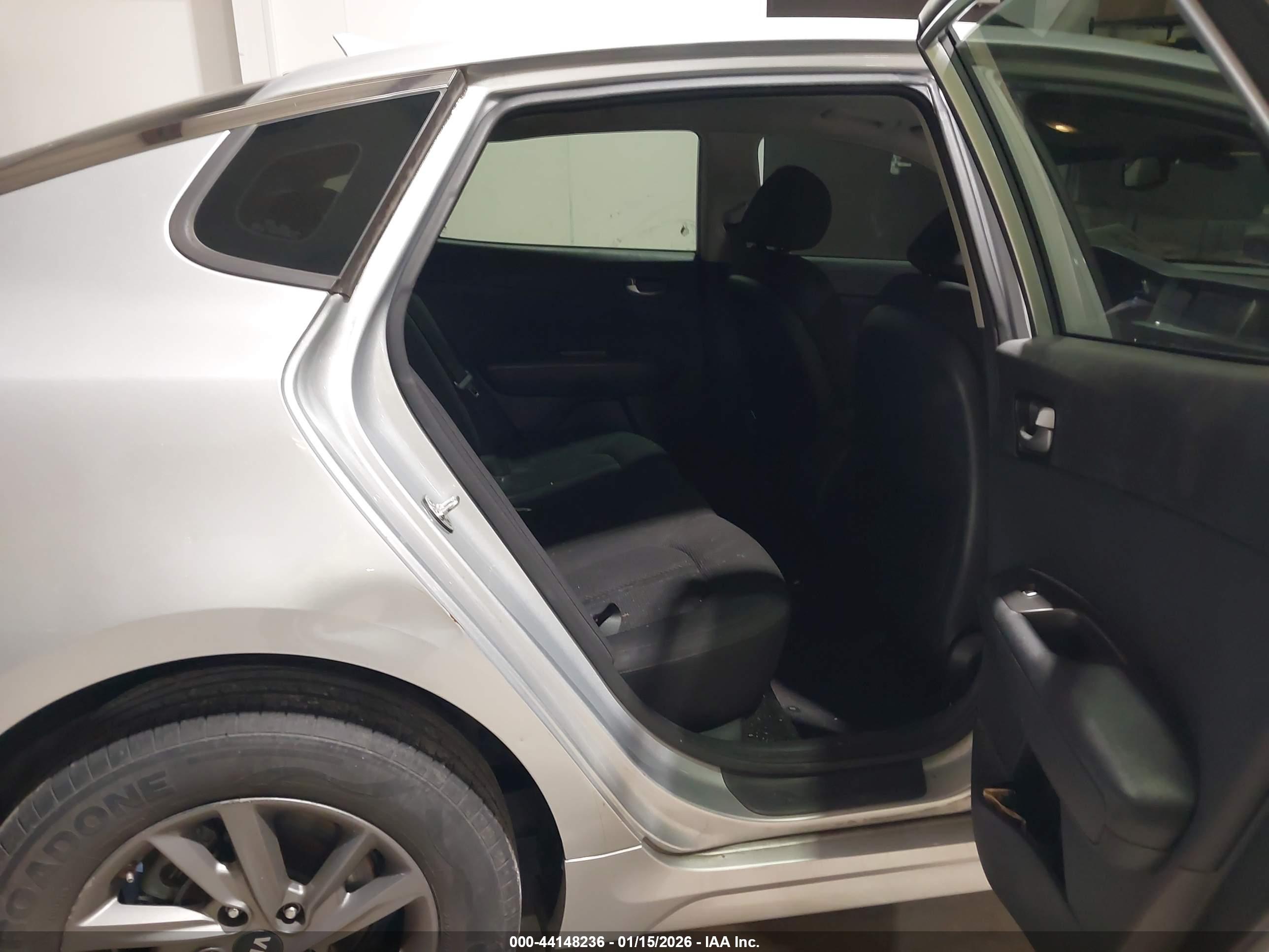 KIA OPTIMA image 8