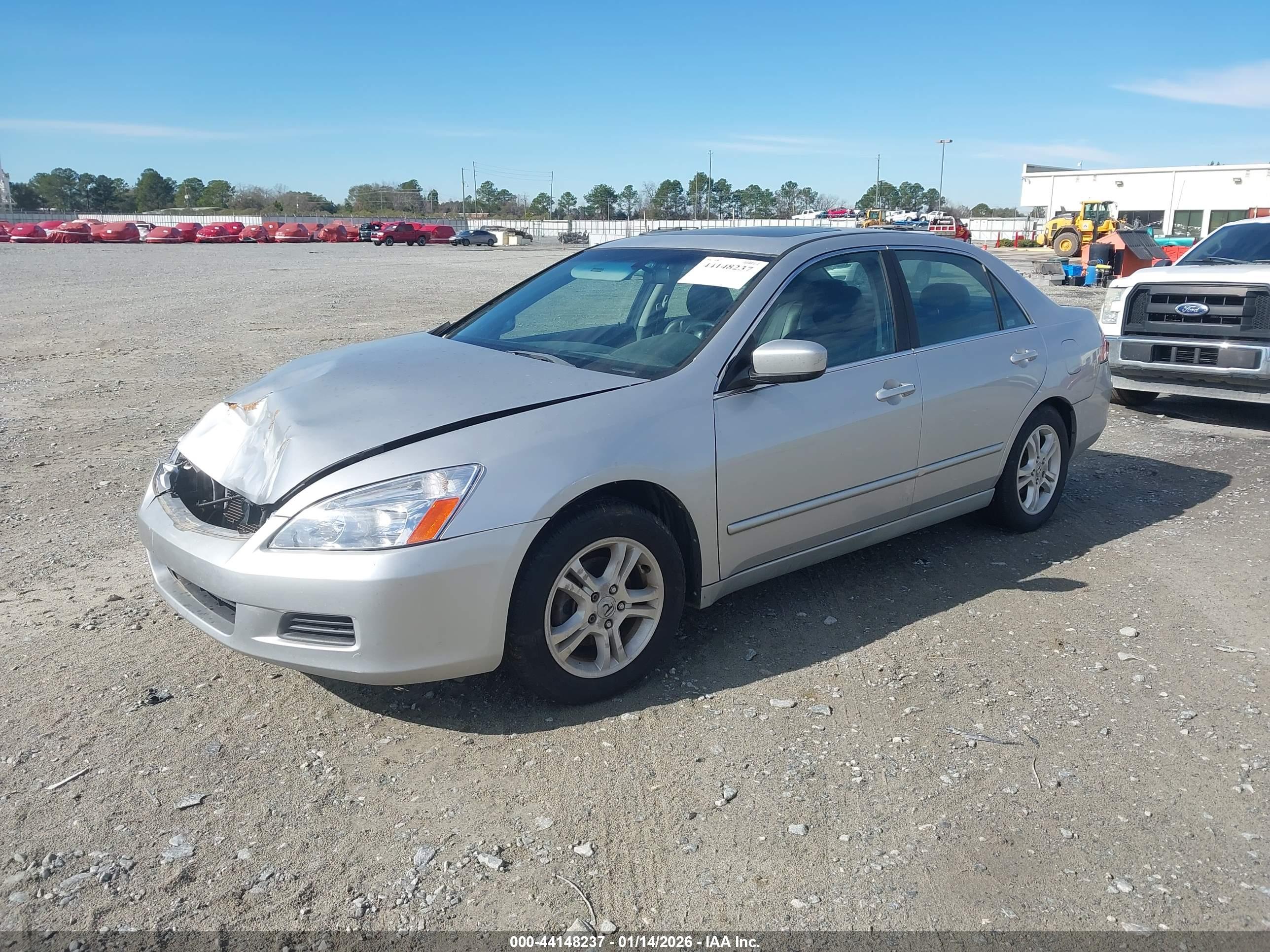 HONDA ACCORD image 2