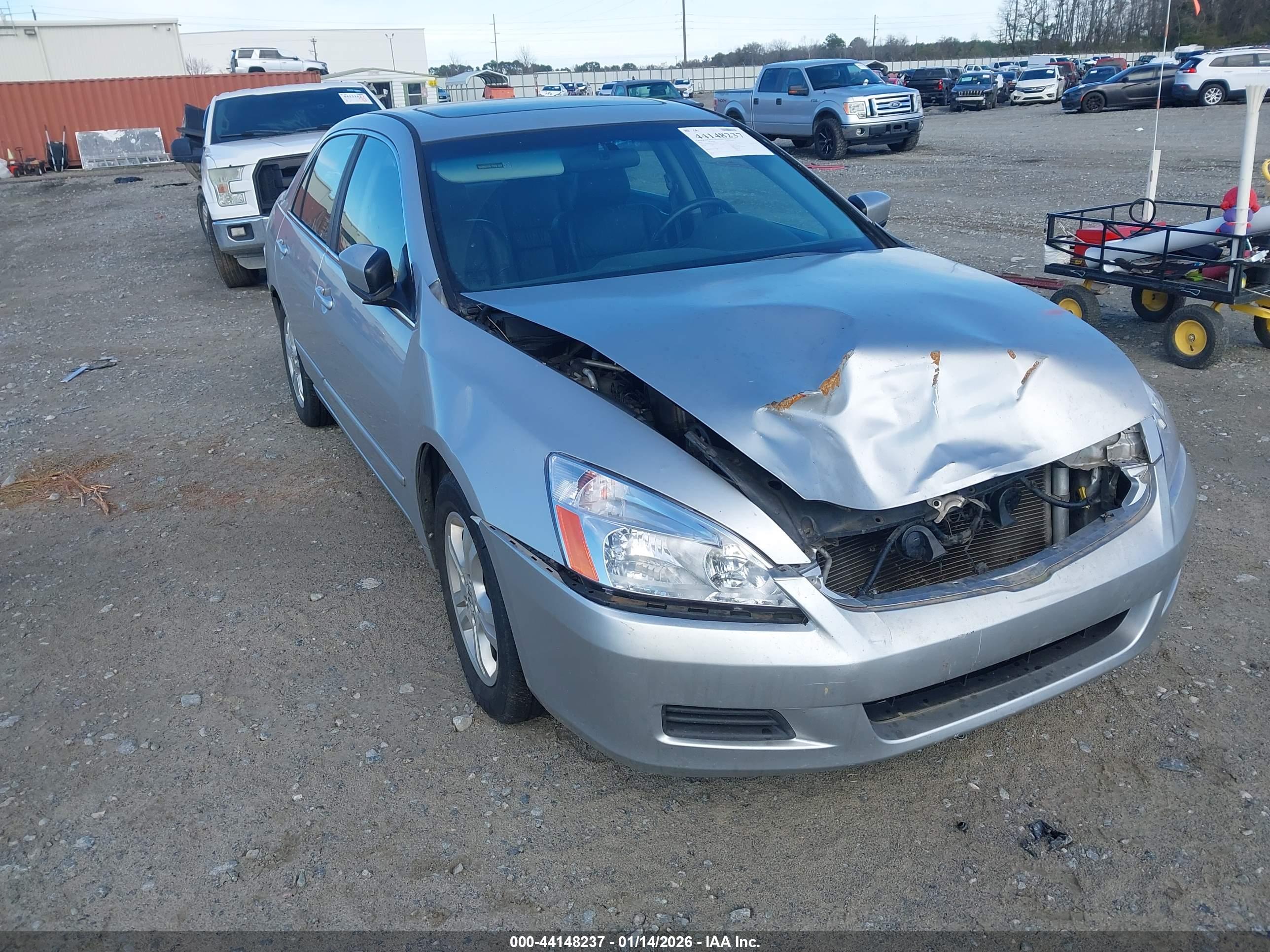 HONDA ACCORD image 6