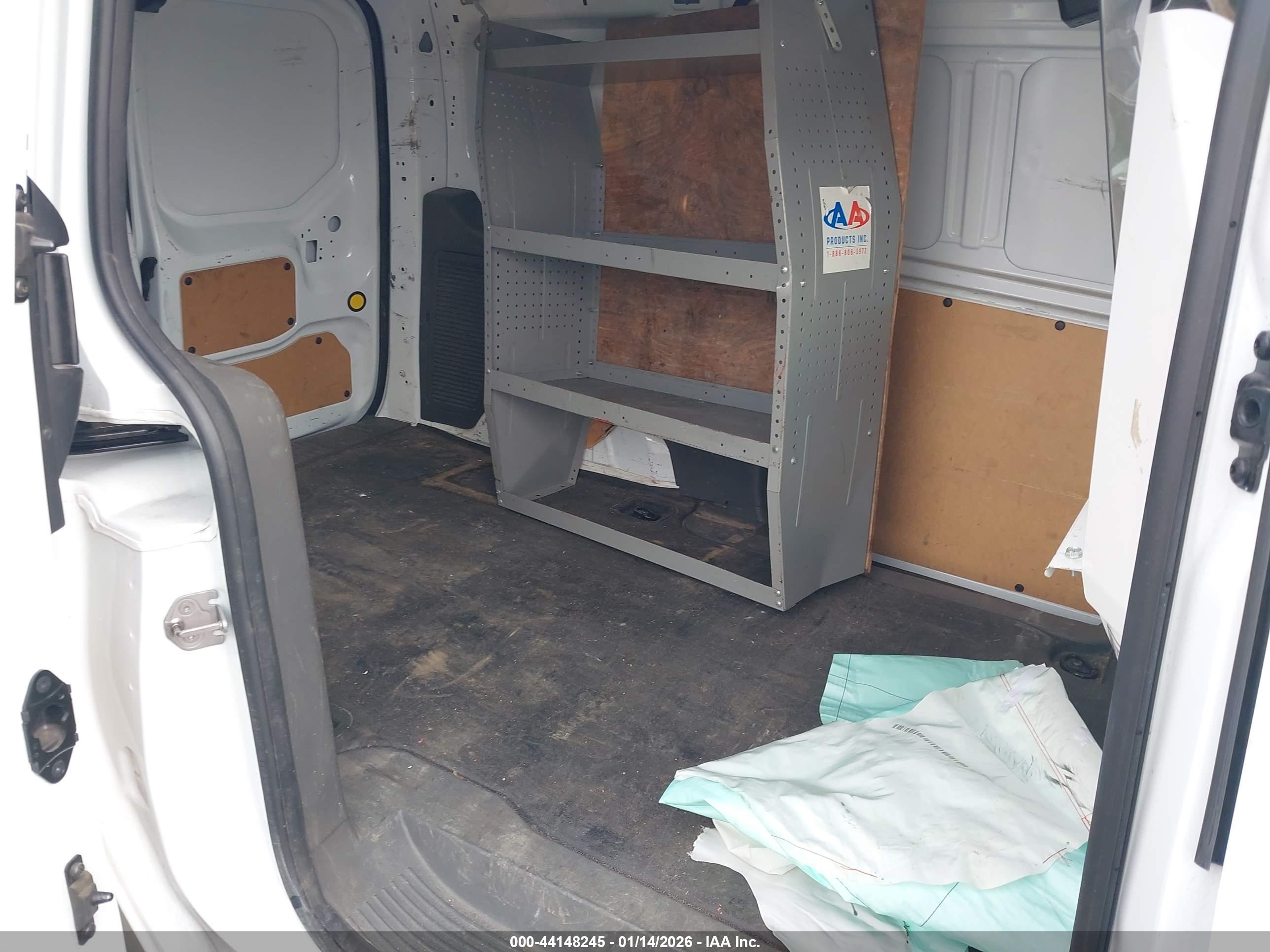 FORD TRANSIT image 8