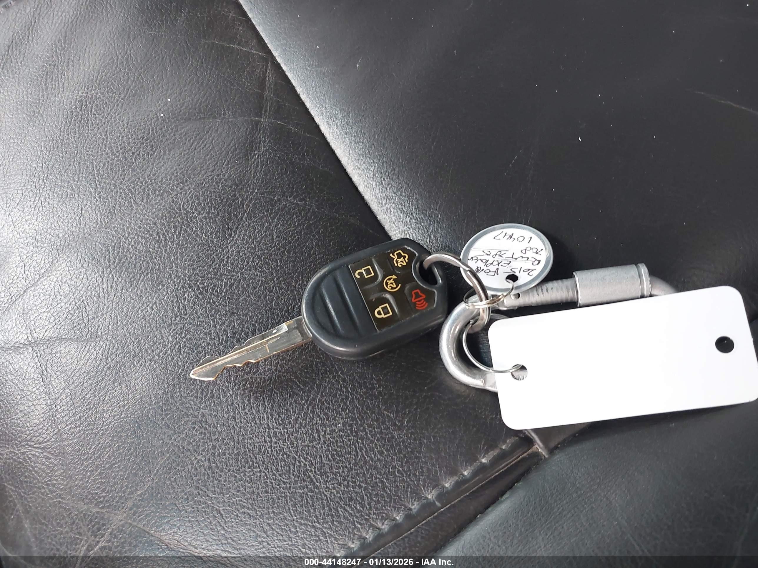 FORD EXPLORER image 11