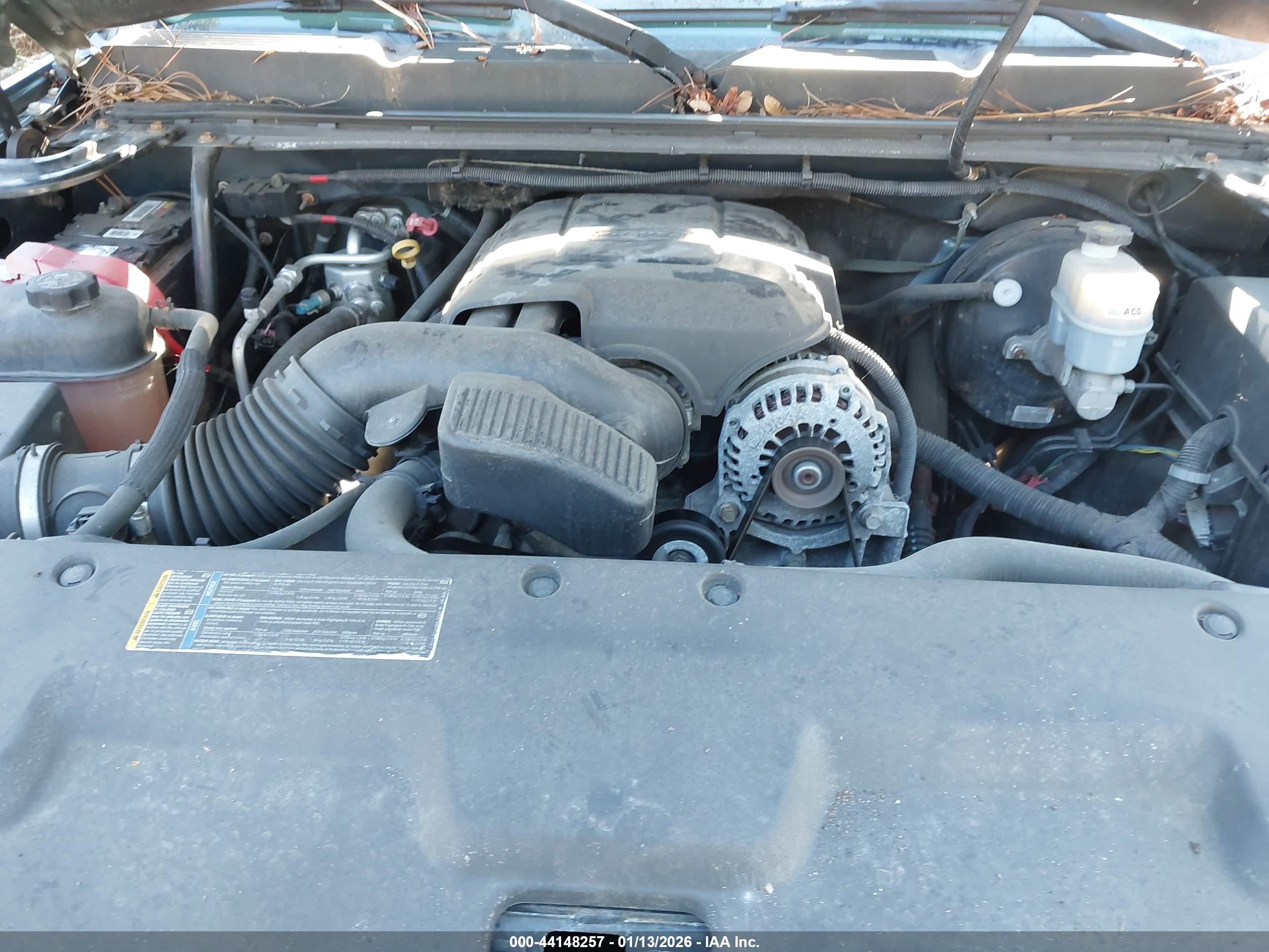 CHEVROLET SILVERADO image 10