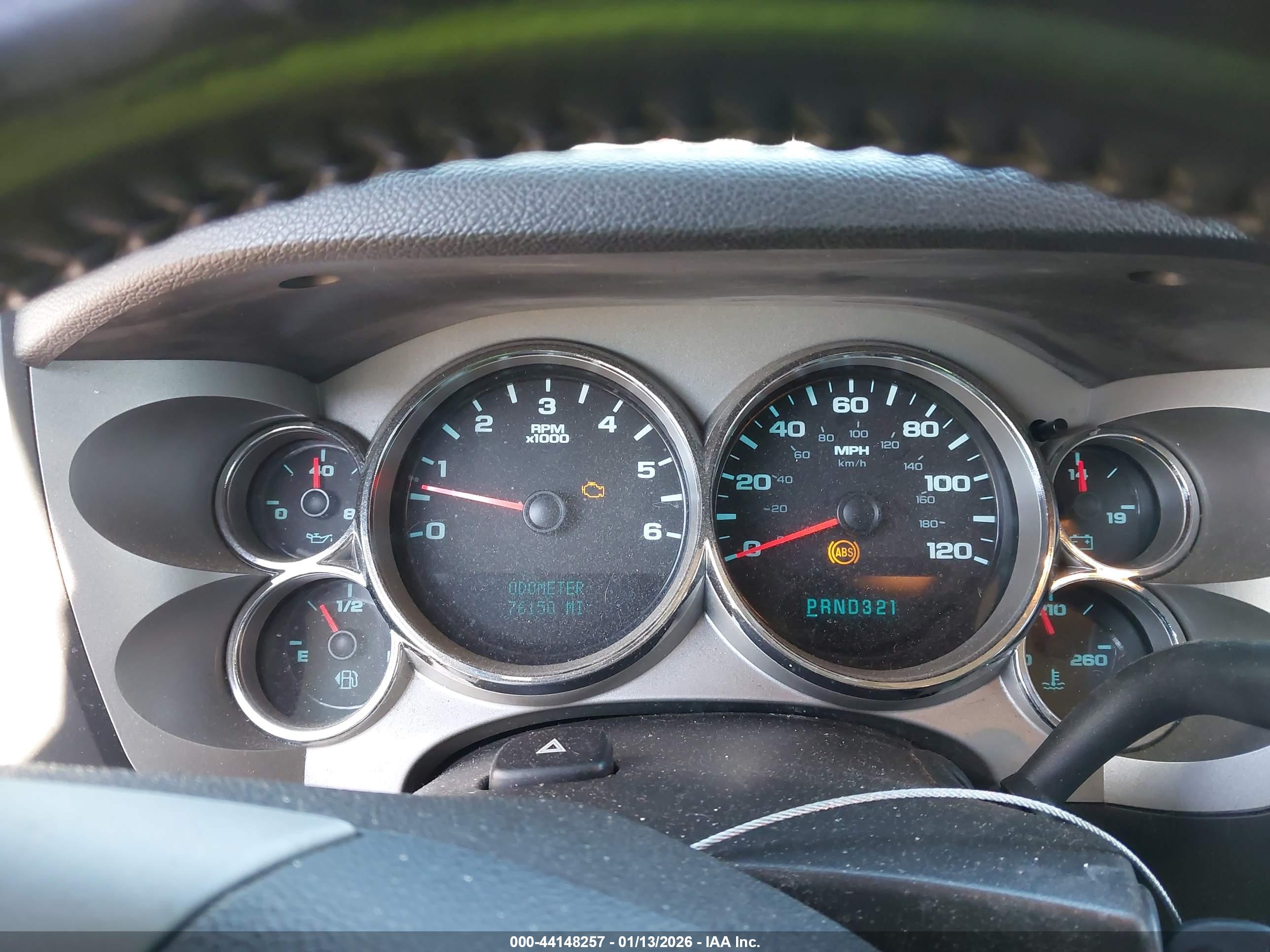 CHEVROLET SILVERADO image 7