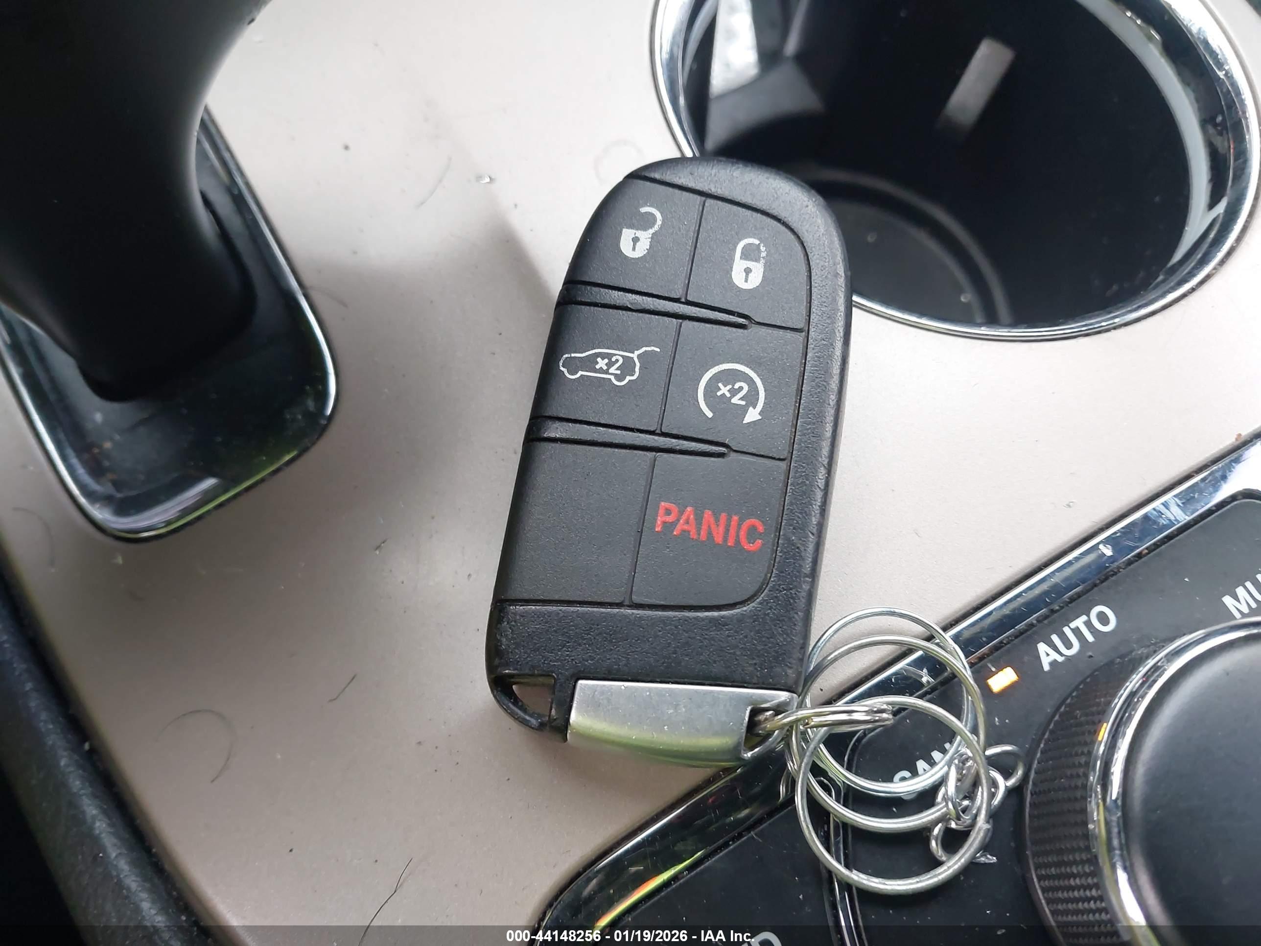 JEEP GRAND image 11