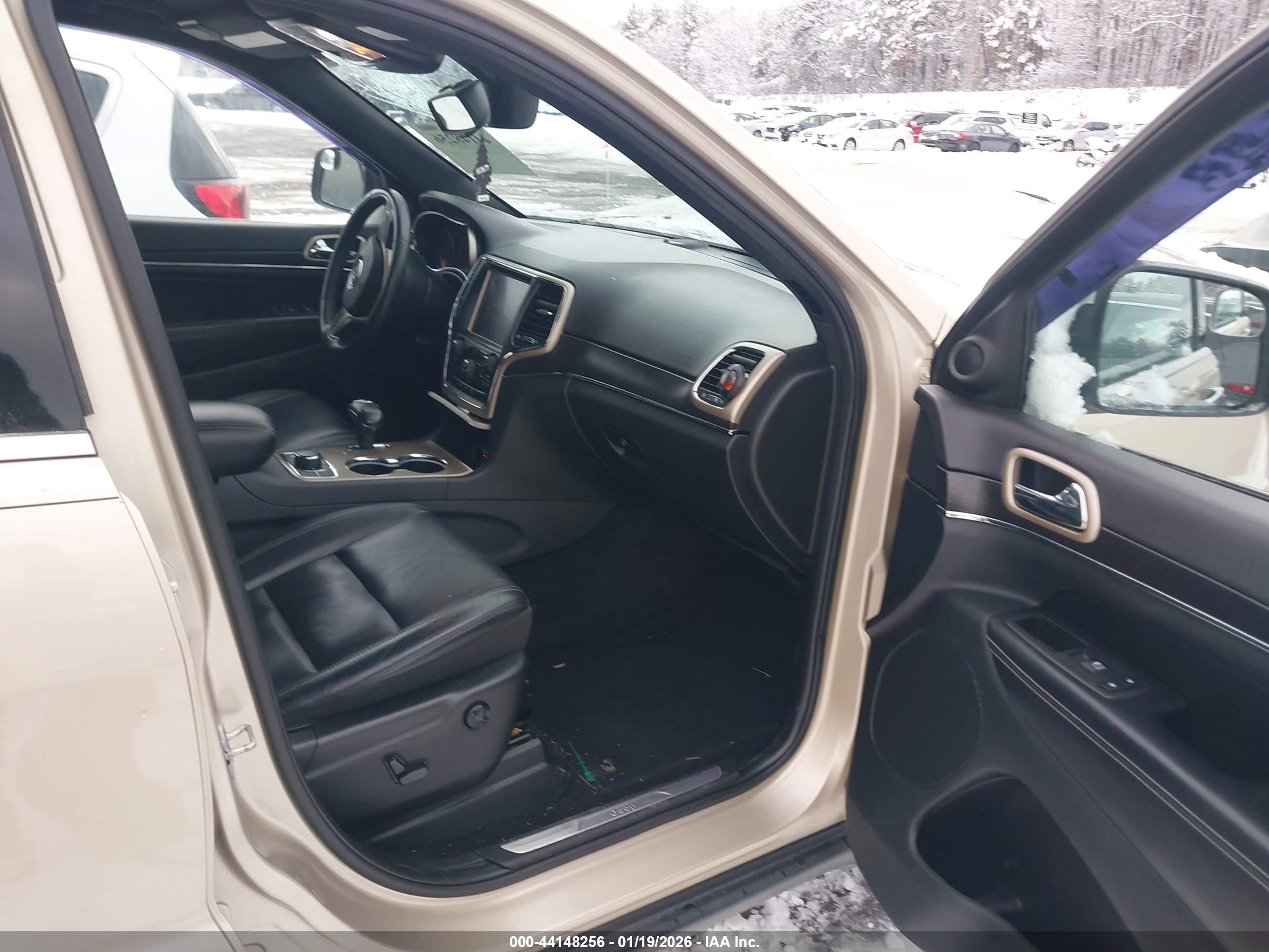 JEEP GRAND image 5