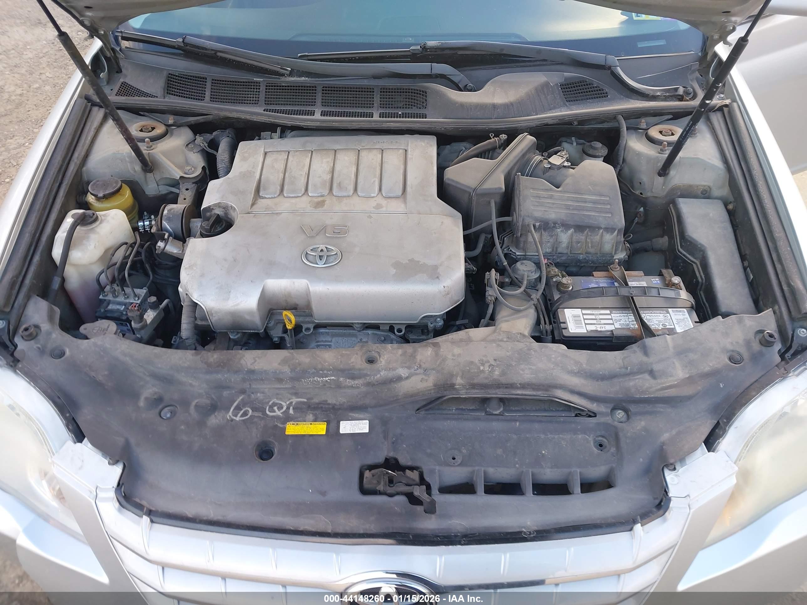 TOYOTA AVALON image 10