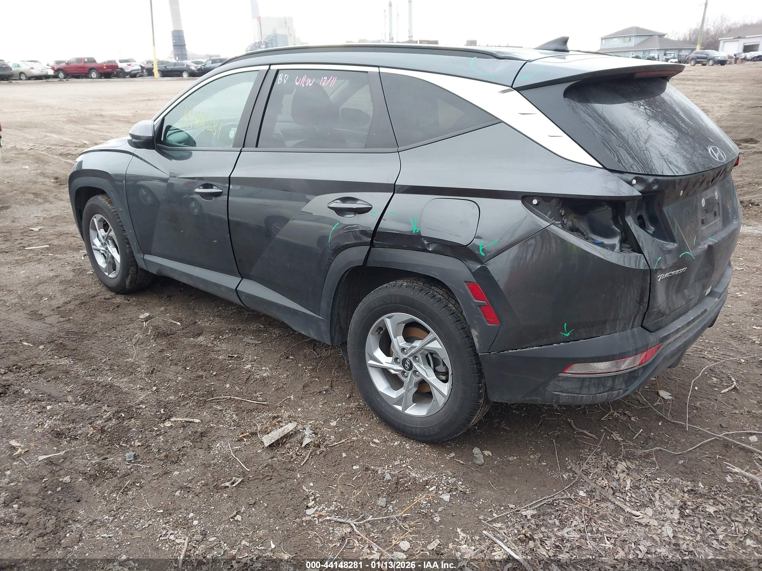 HYUNDAI TUCSON image 3