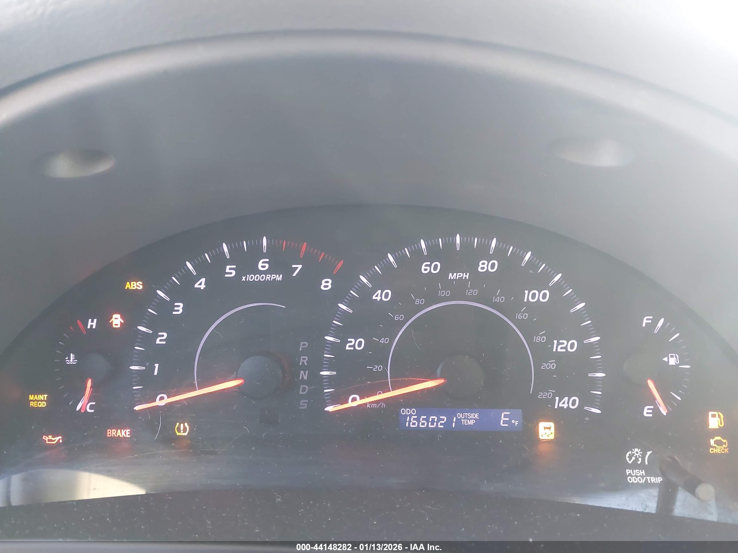 TOYOTA CAMRY image 7