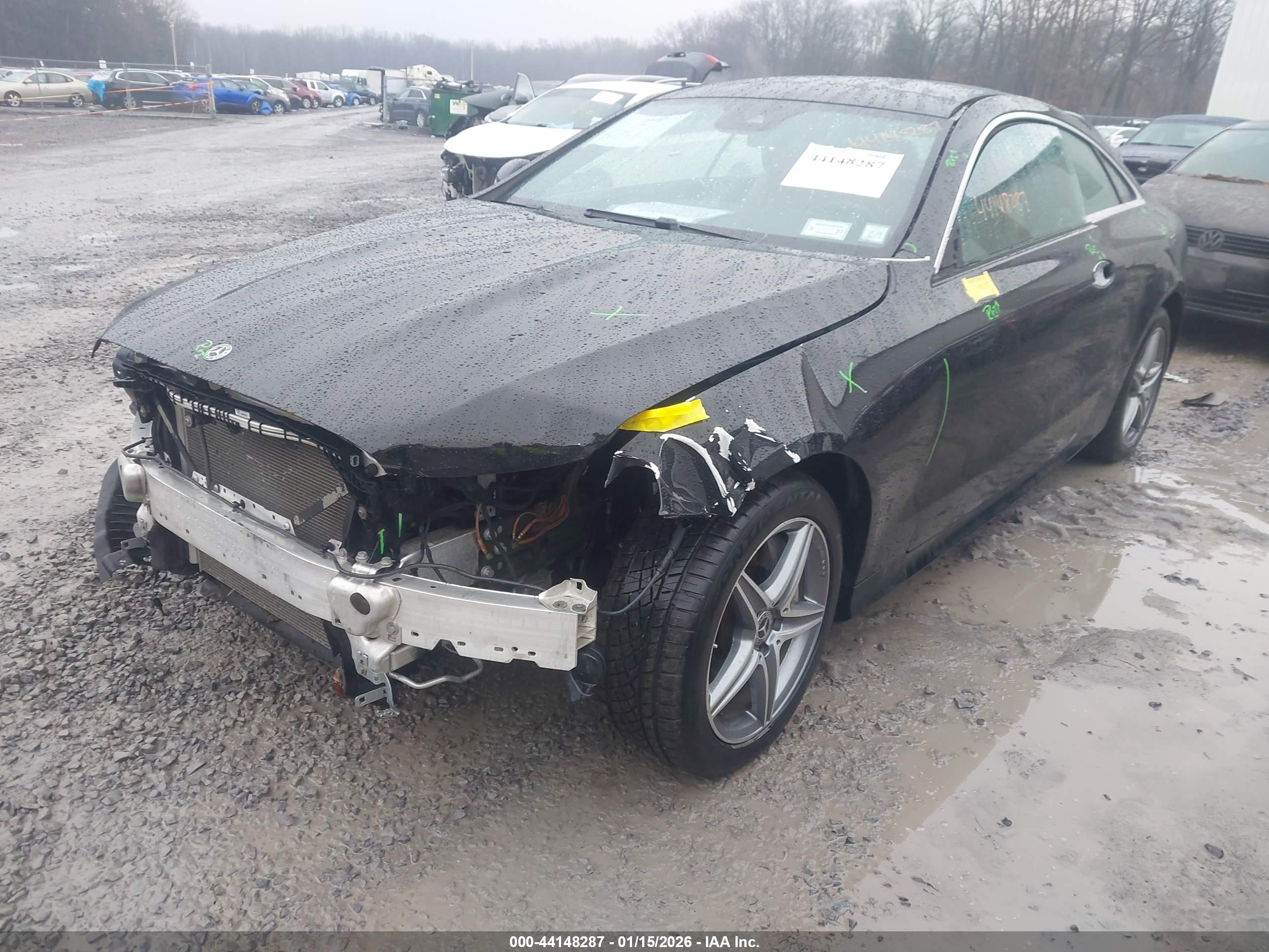 MERCEDES-BENZ E image 2