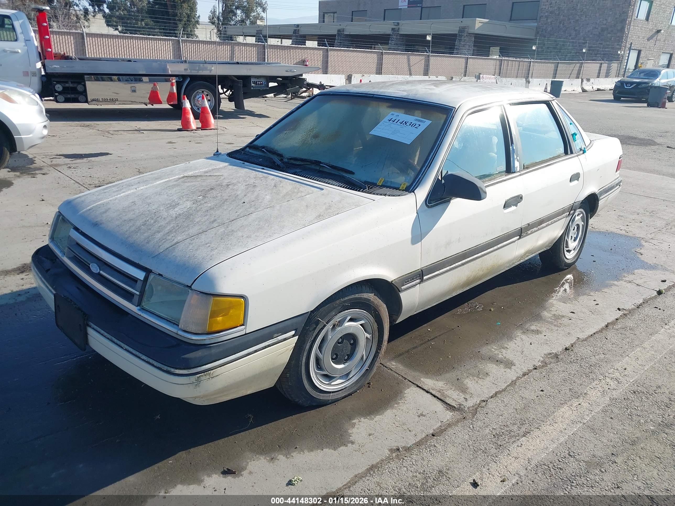 FORD TEMPO image 2
