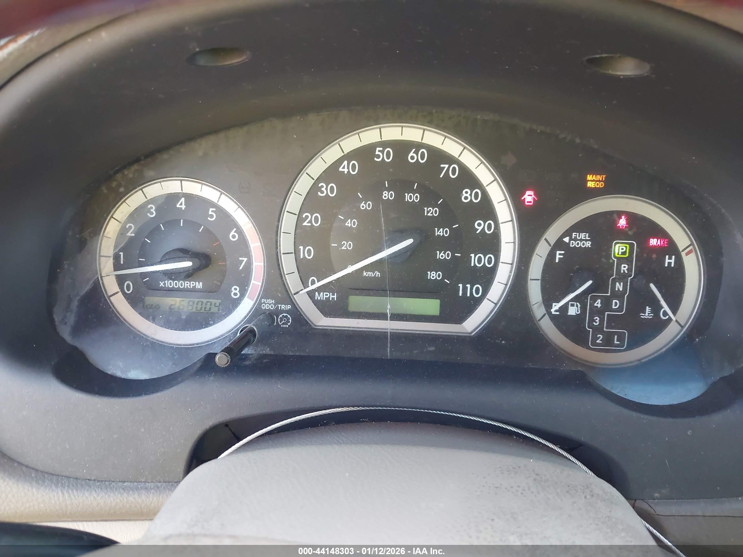 TOYOTA SIENNA image 7